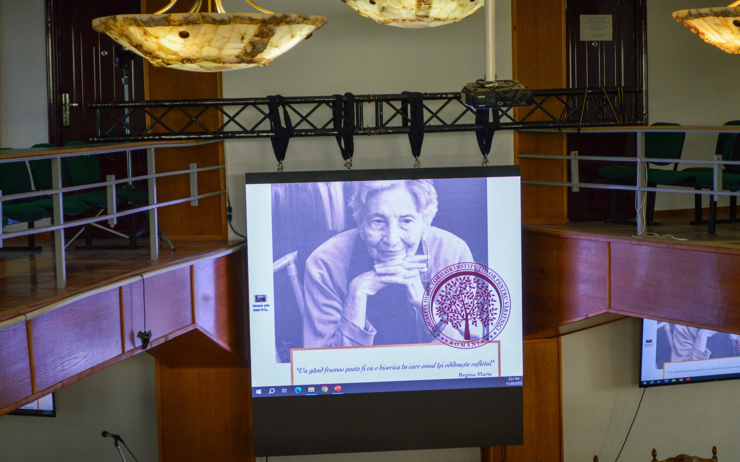 Fotografia la conferinta Cajal. Mugurel anghel