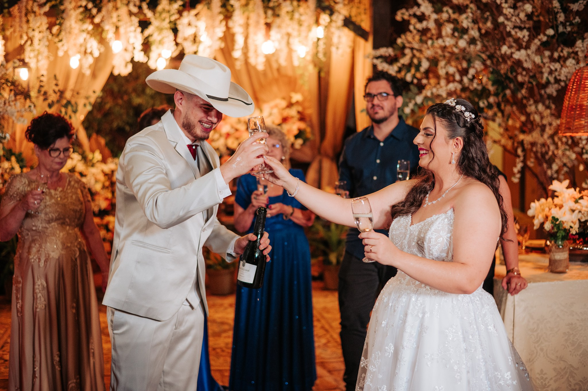Aline & Daniel — Vila Casali / Piratininga SP. Robson Colaço