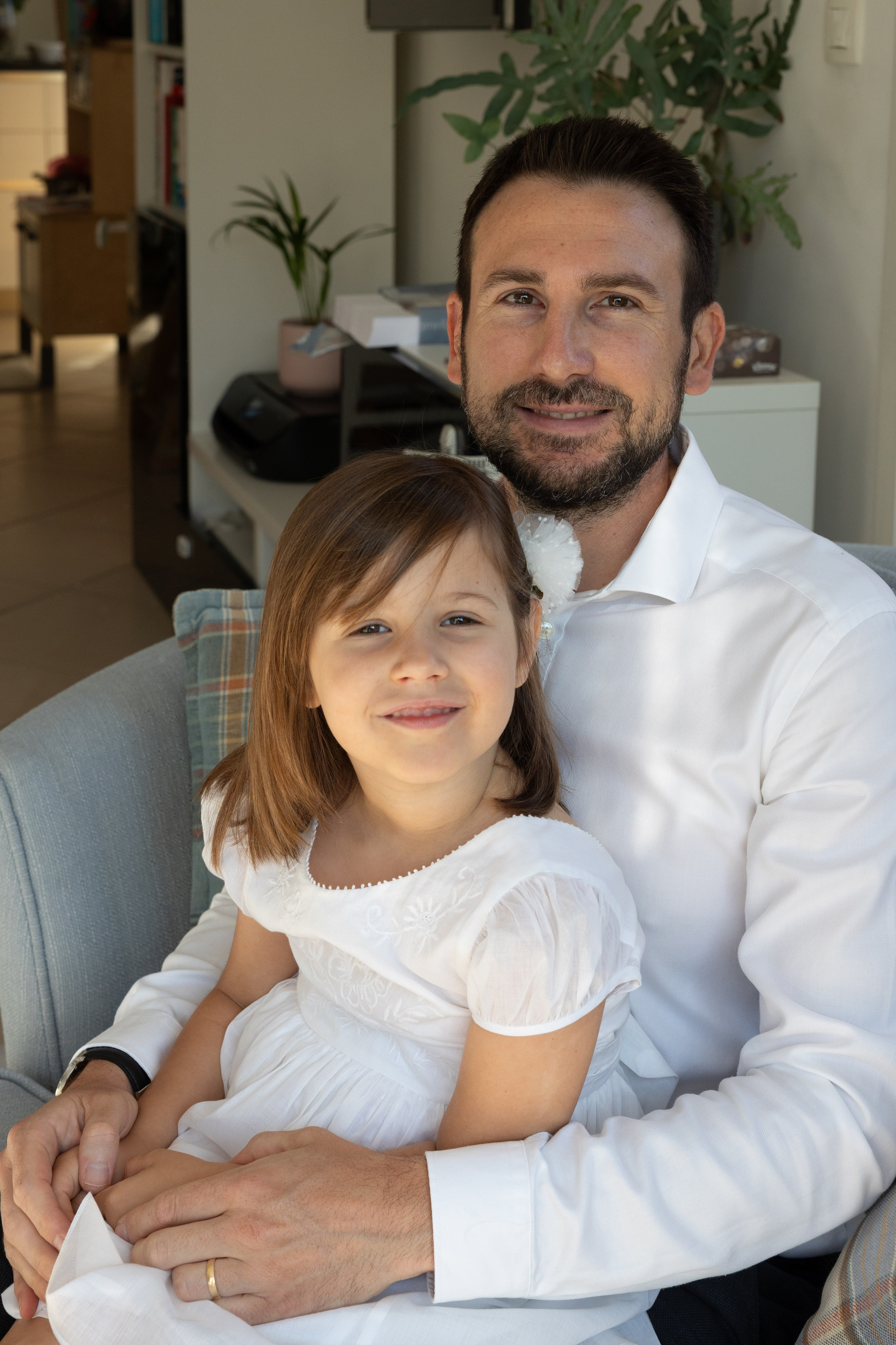 The Baptism of Diana in the Church of Saint-Sernin in Toulouse. Eugénie Smirnova — Photographe à Toulouse et dans le Sud-Ouest
