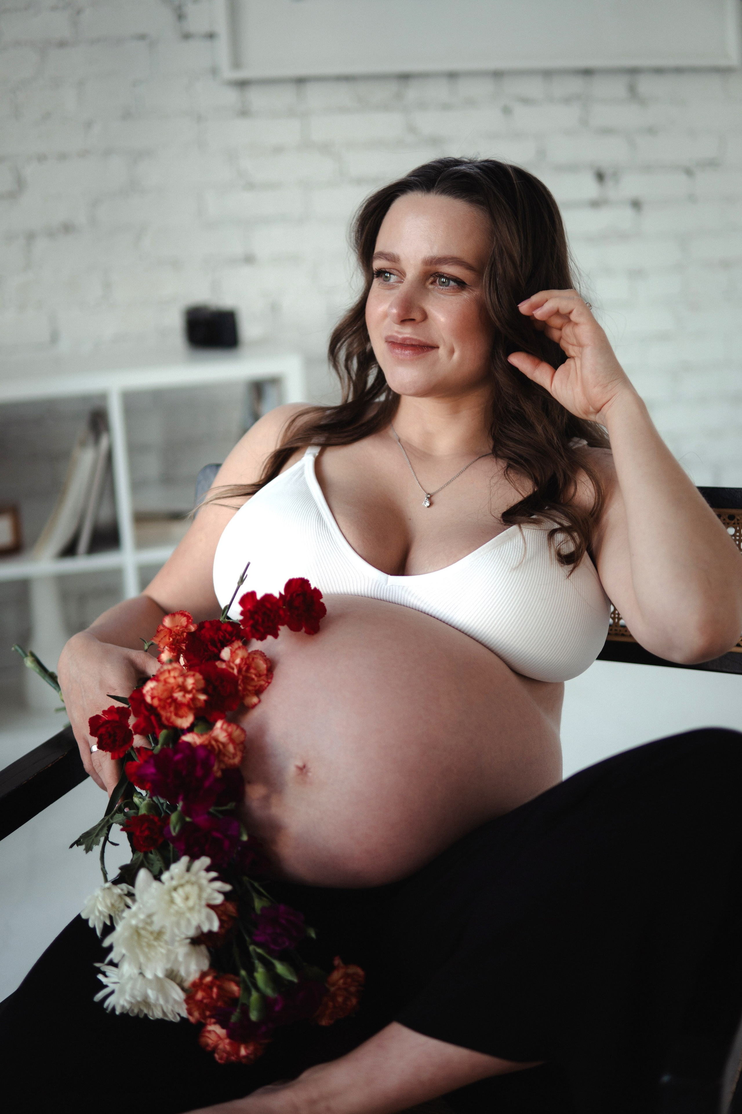 Irina maternity. Photographer in Washington Sophia D
