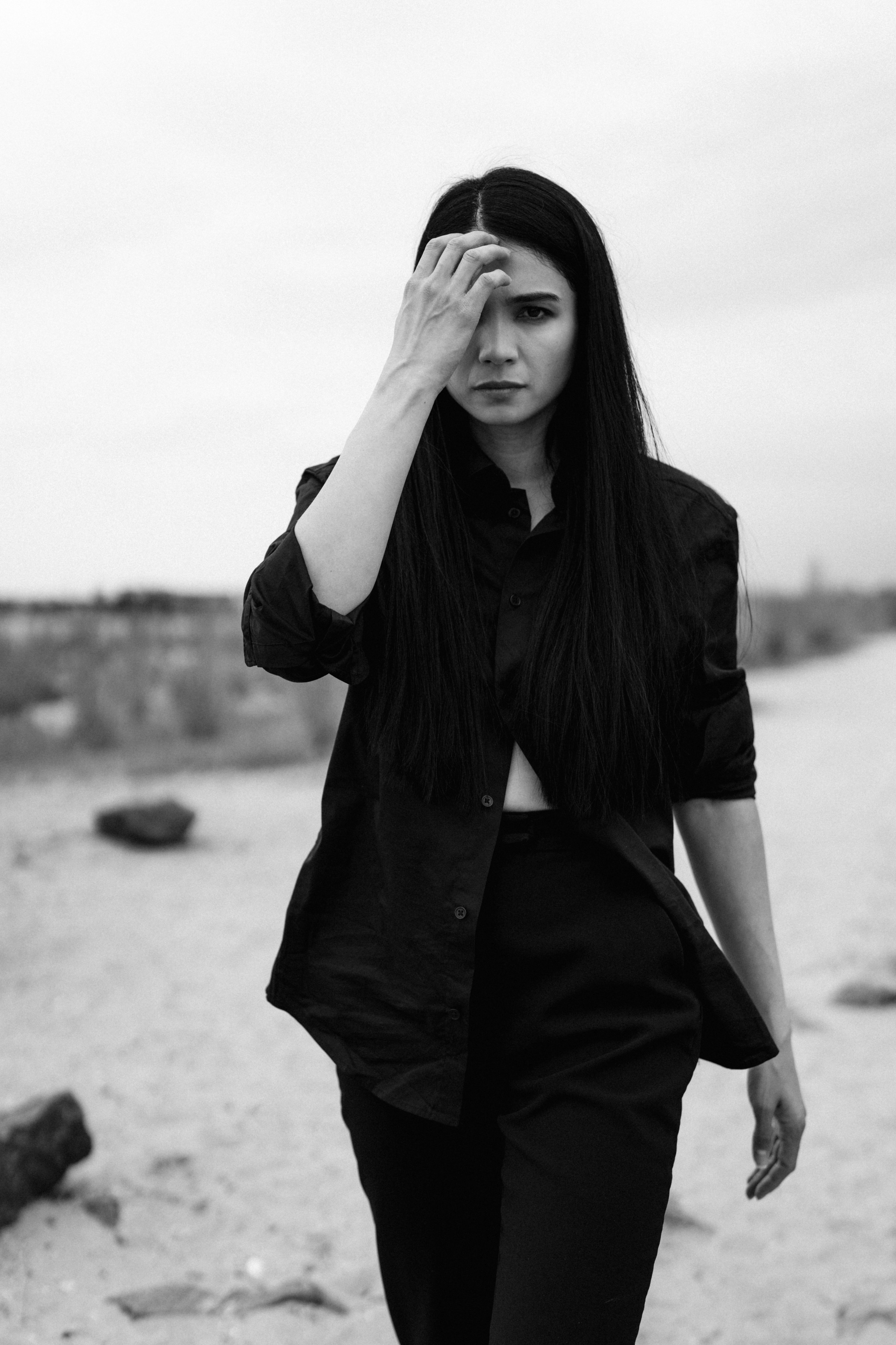 Shirin Beach. Modern maternity photographer in Long Island New York