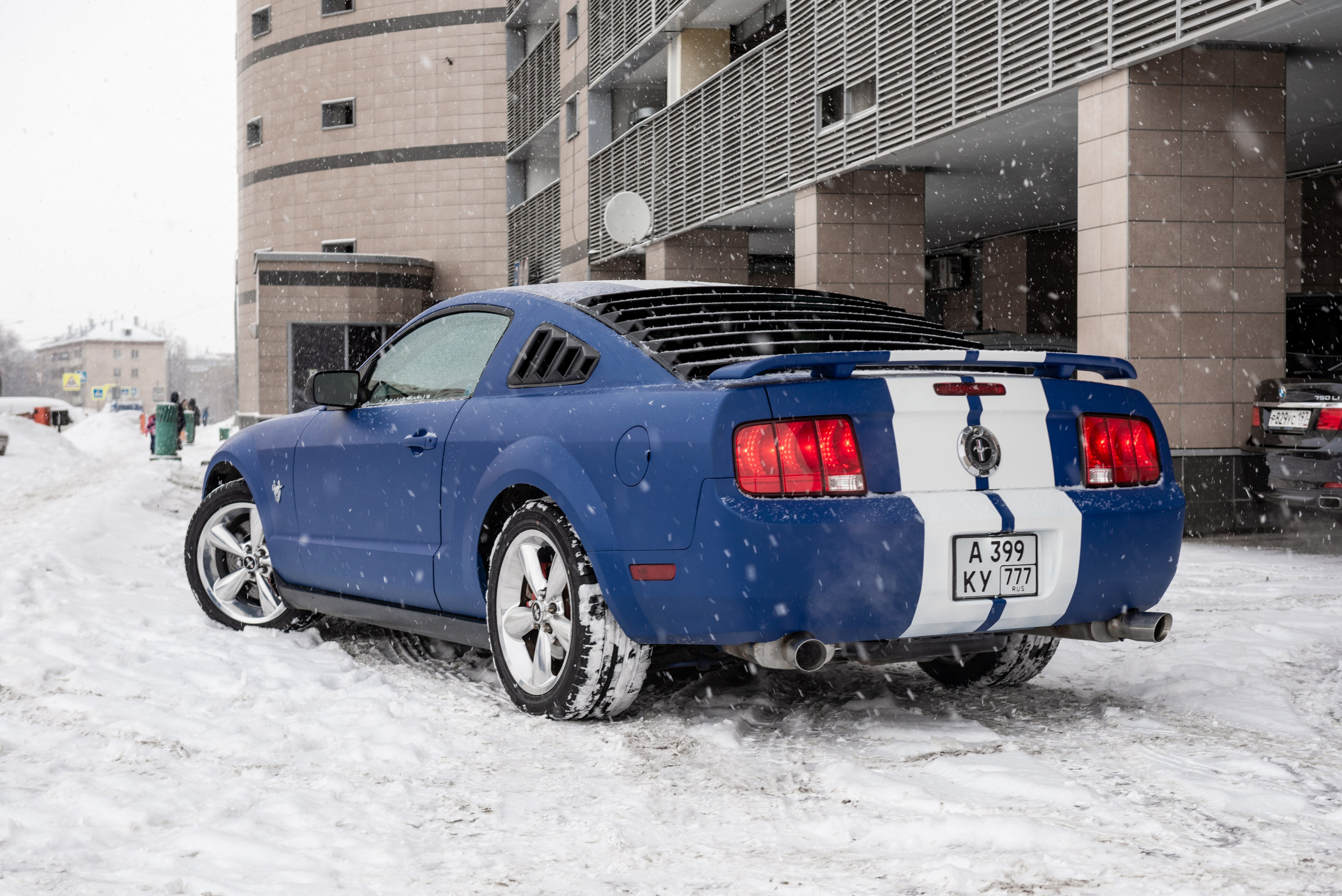 Фотосъемка Ford Mustang для продажи. ФОТОГРАФ МЕКСИКА КИНТАНА-РОО