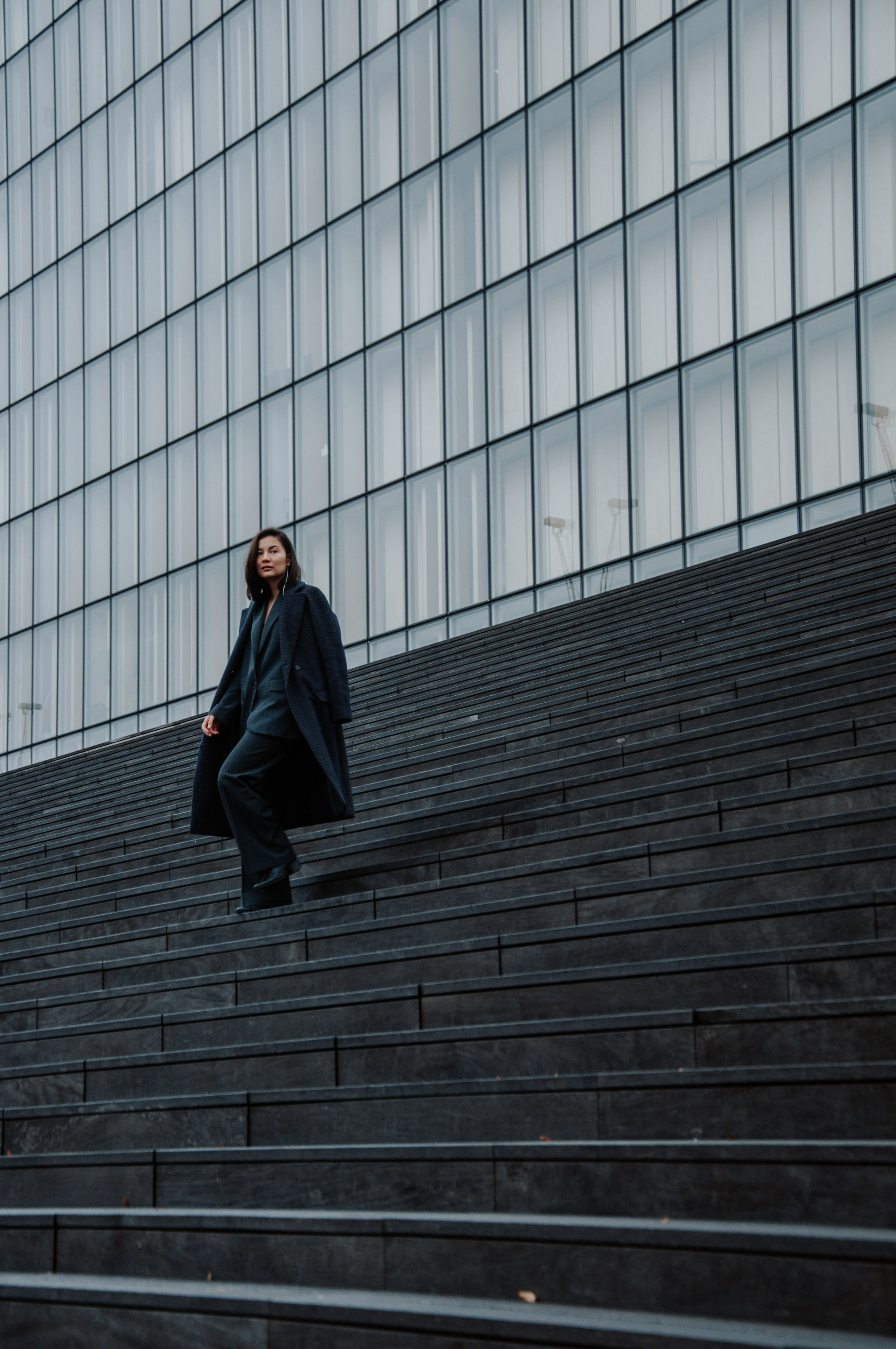 Urban photoshoot in Paris. Paris photographer — Polina Osipova