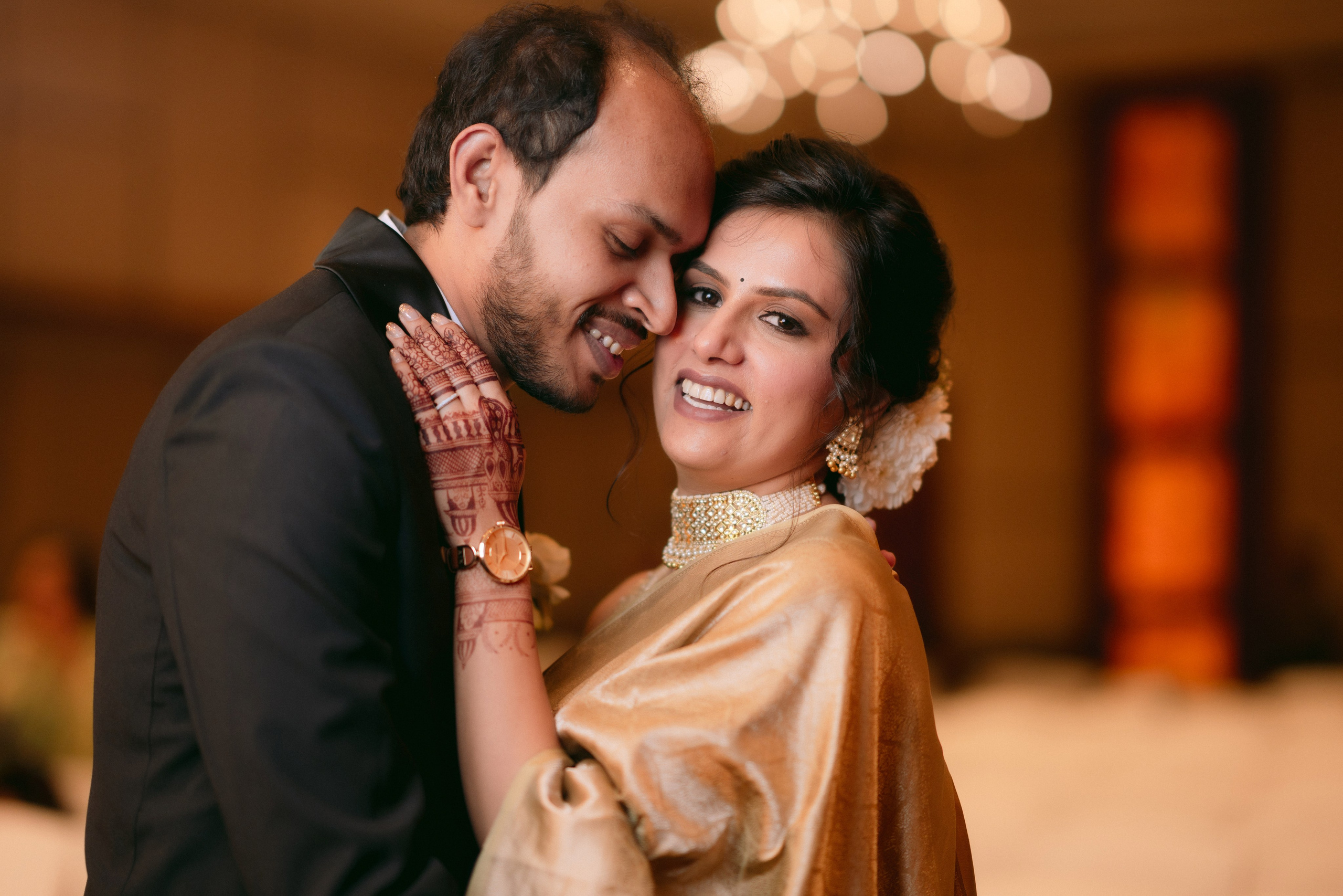 WEDDINGS. Love Emotions Weddings