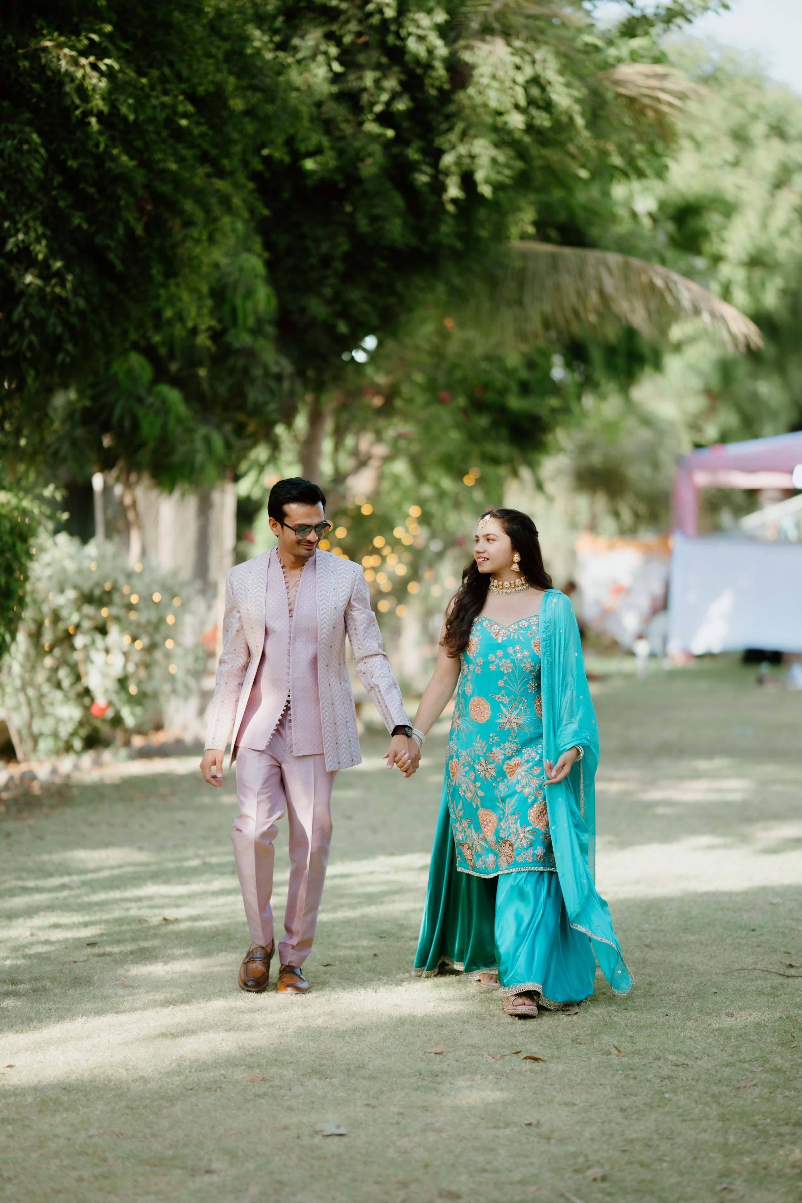 WEDDINGS. Love Emotions Weddings