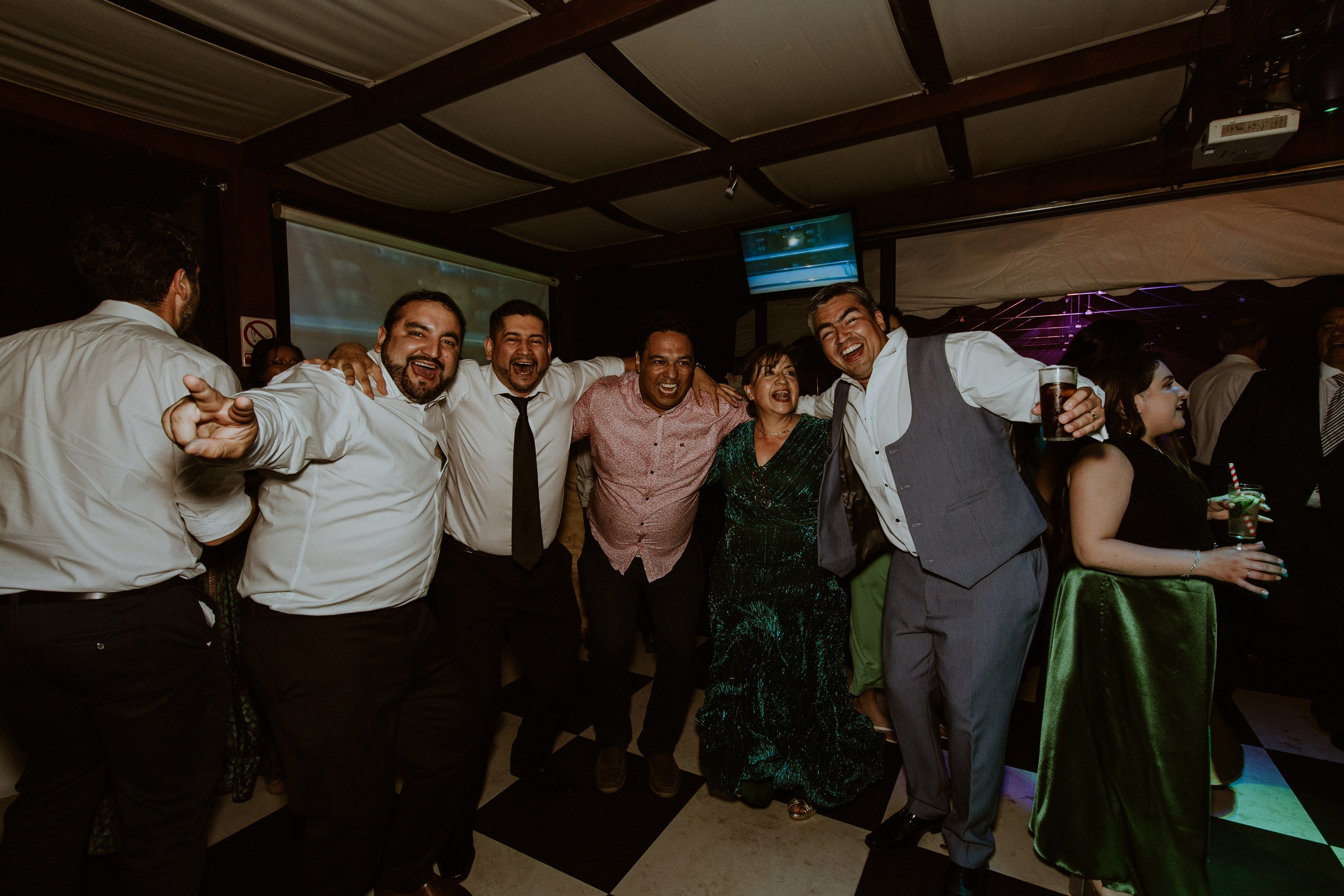 Katherin y Daniel. Dinka & Emilio - El arte de preservar lo que no se repite