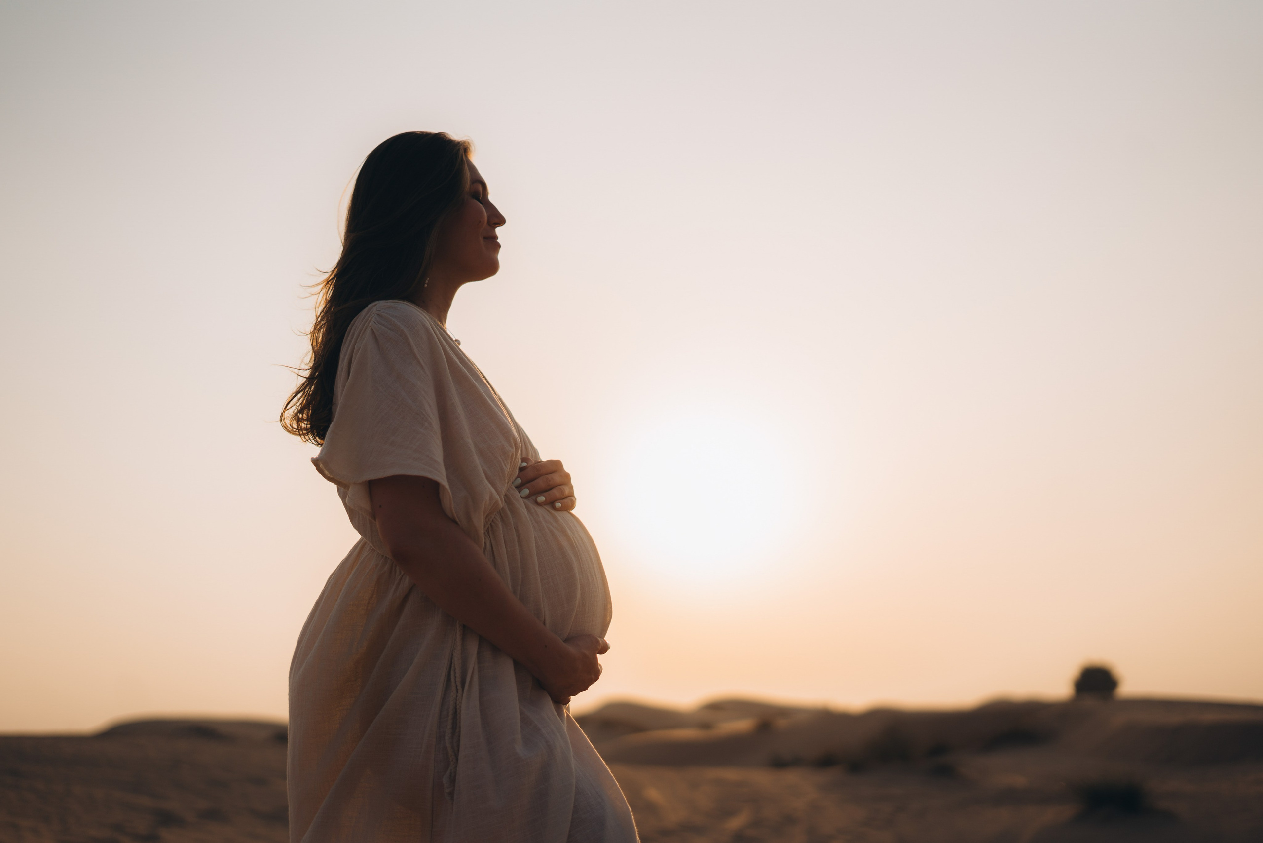 Golden Sands, glowing life. Angela Iakovleva — Family Photographer in Dubai