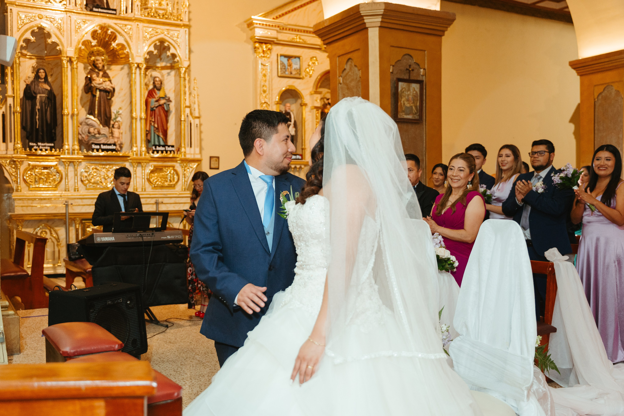 Pablo y Lizbeth. Fotógrafo de bodas en Loja Ecuador | Piero Alvarez PH