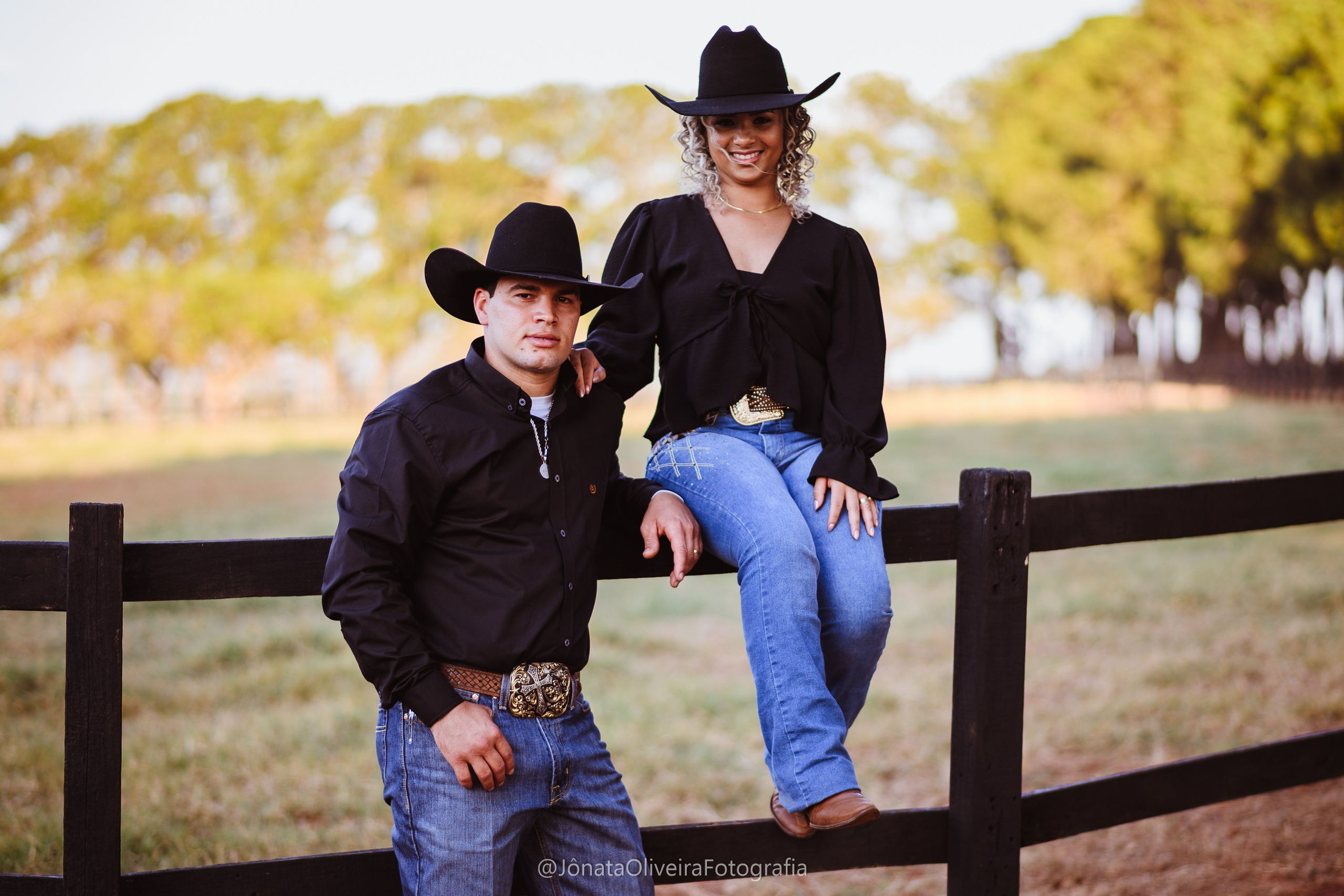 Pre Wedding Luérica e Vinicius. Fotografia de casamentos e ensaios em avaré Jônata Oliveira