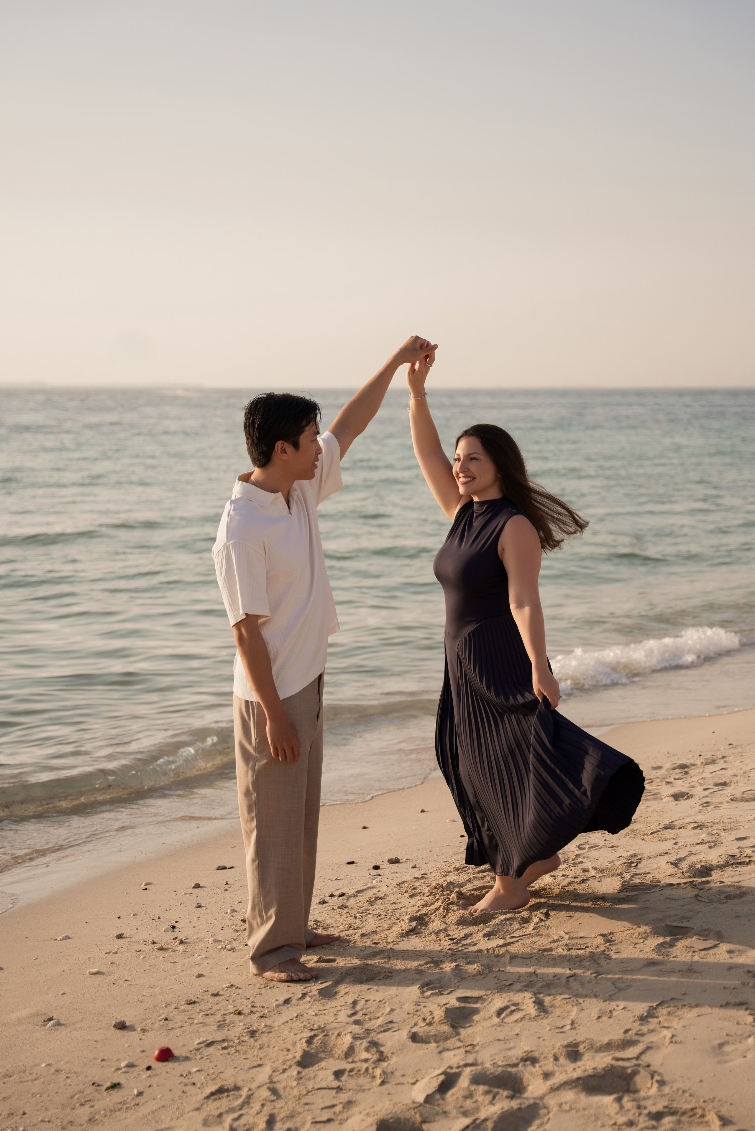 Together by the Sea. Angela Iakovleva — Family Photographer in Dubai