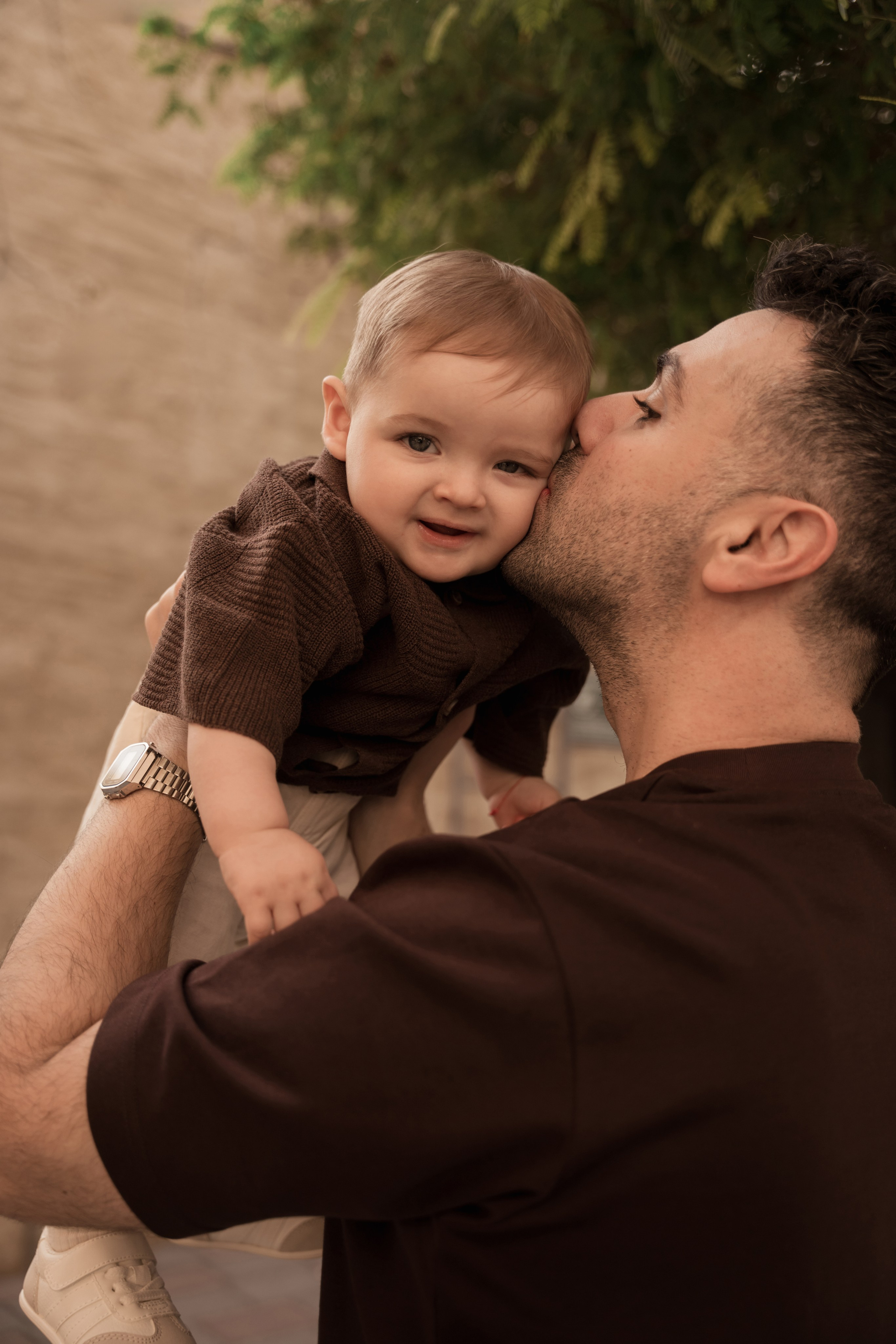 Old Town walk. Angela Iakovleva — Family Photographer in Dubai