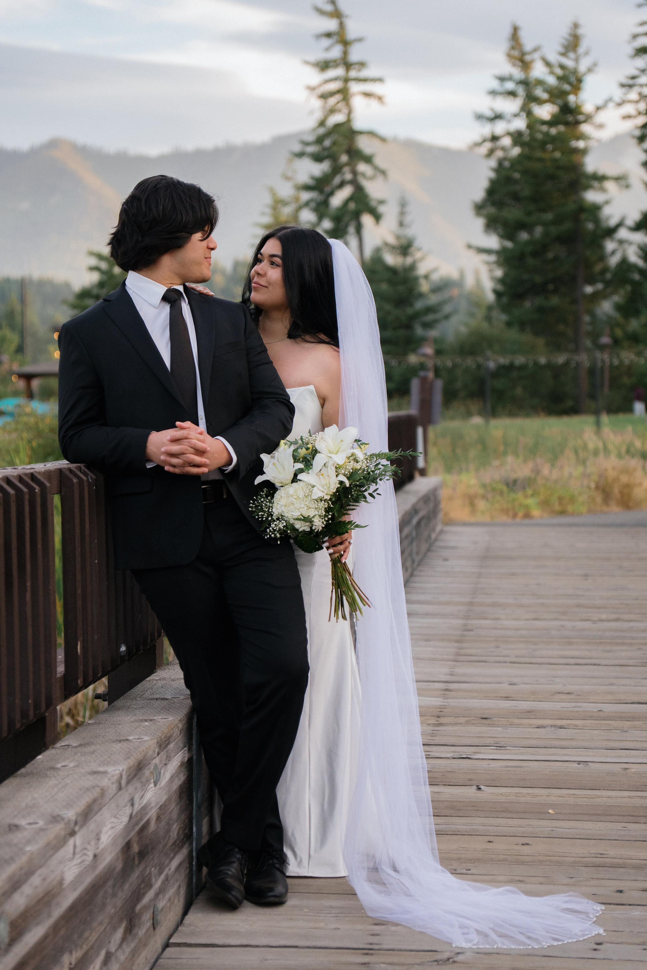 Guilianna and Jay | Intimate Wedding. Photographer in Washington Sophia D