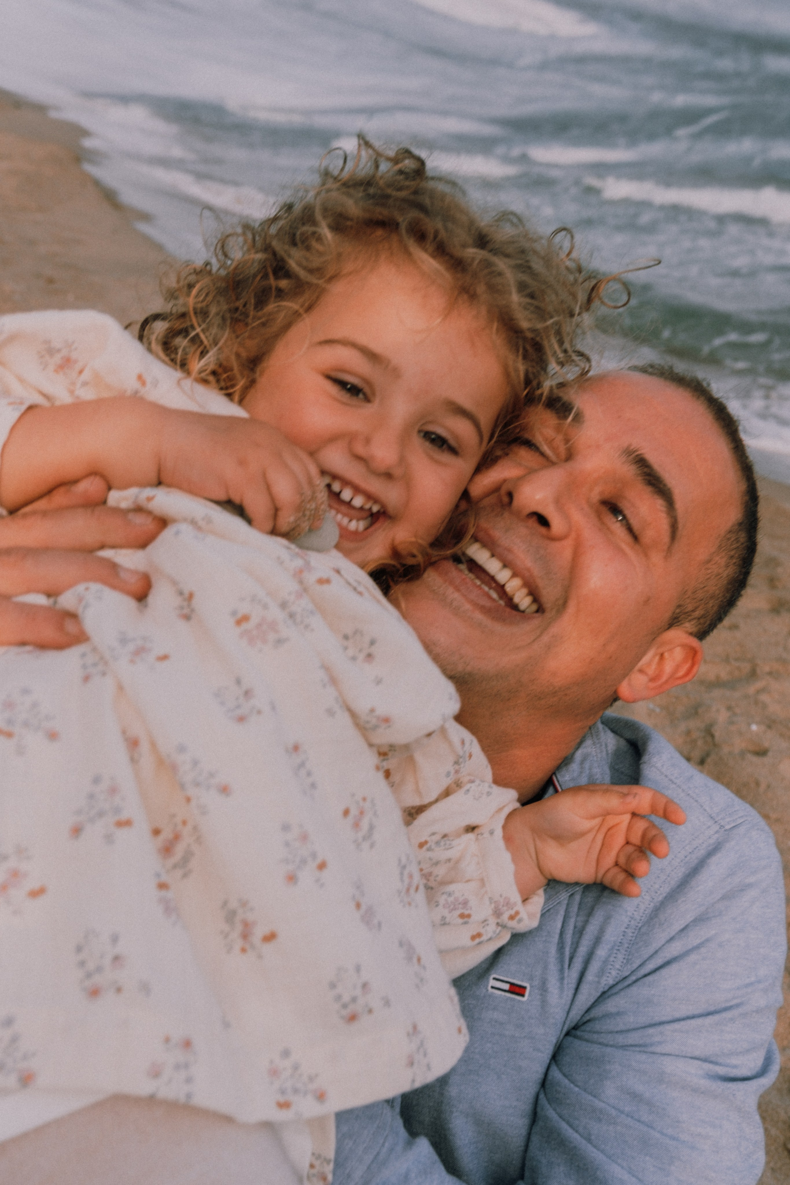 Семейная фотосессия на пляже. Профессиональная фотосъемка в Калафелле — Елена Медведева