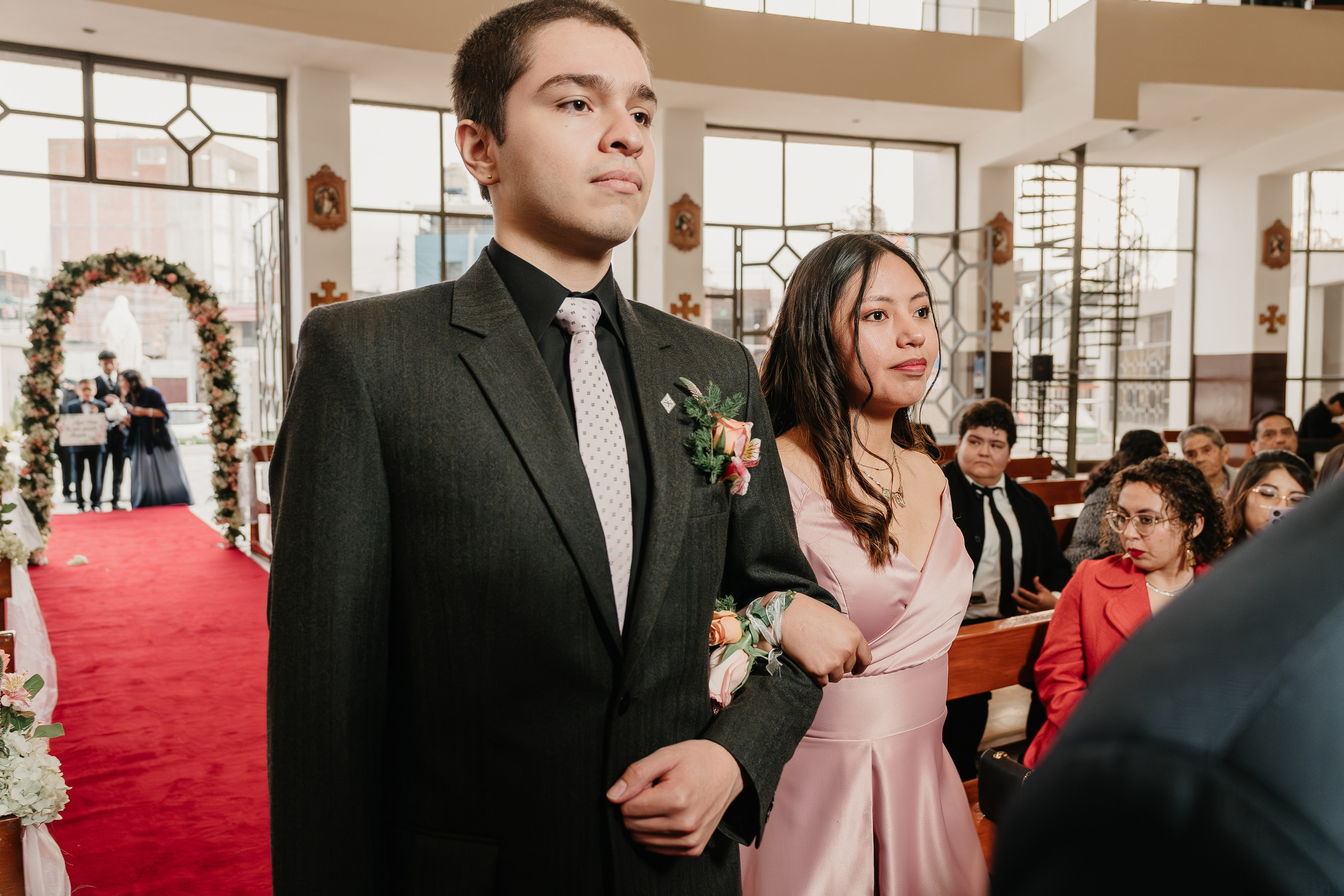 ALEJANDRA + RODRIGO BODA RELIGIOSA. Studio KVTA | Fotografía y Video de Bodas en Arequipa