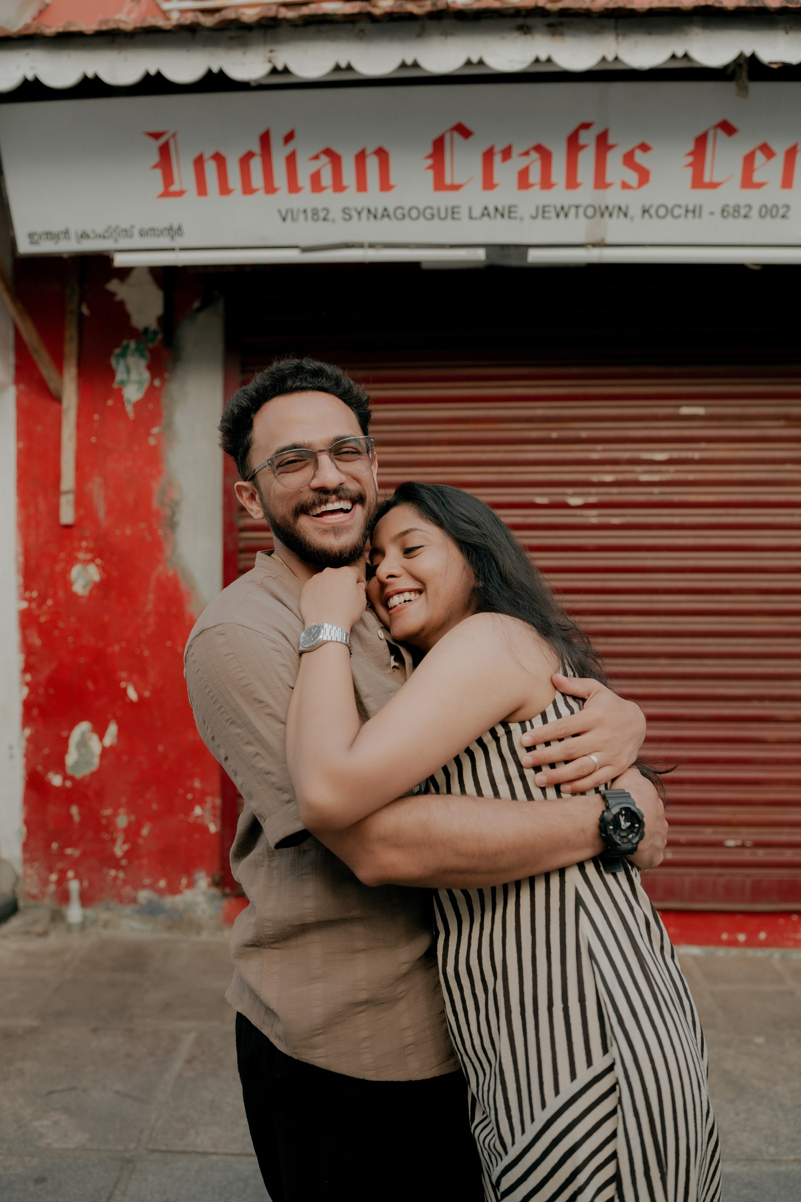 Street Romance! Ft. Naveen & Soniya. Fine art Wedding Photographers in India & Canada