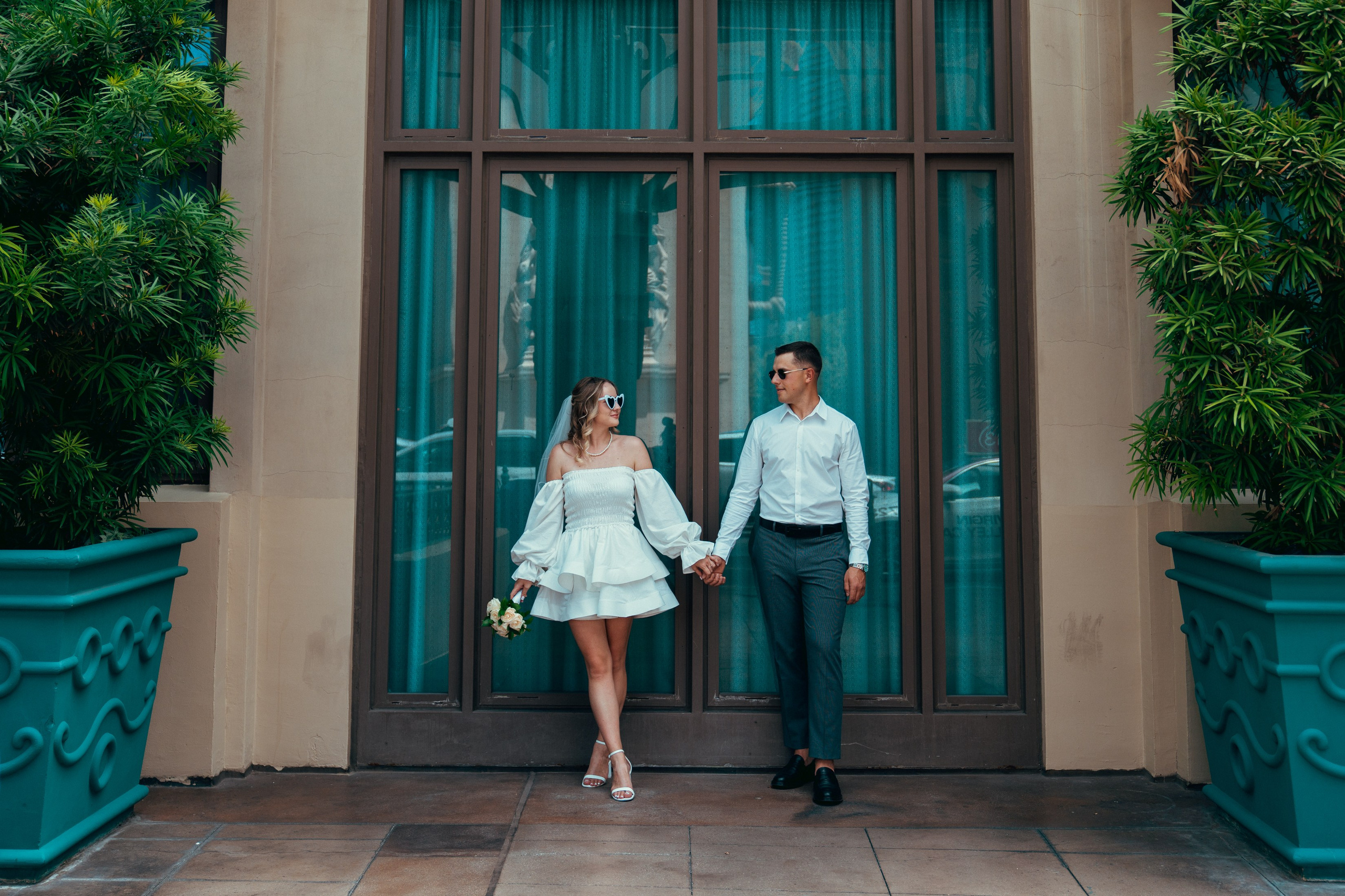 Iryna&Roman. Wedding & elopement photographer Viktoriya Kravtsov. Las Vegas