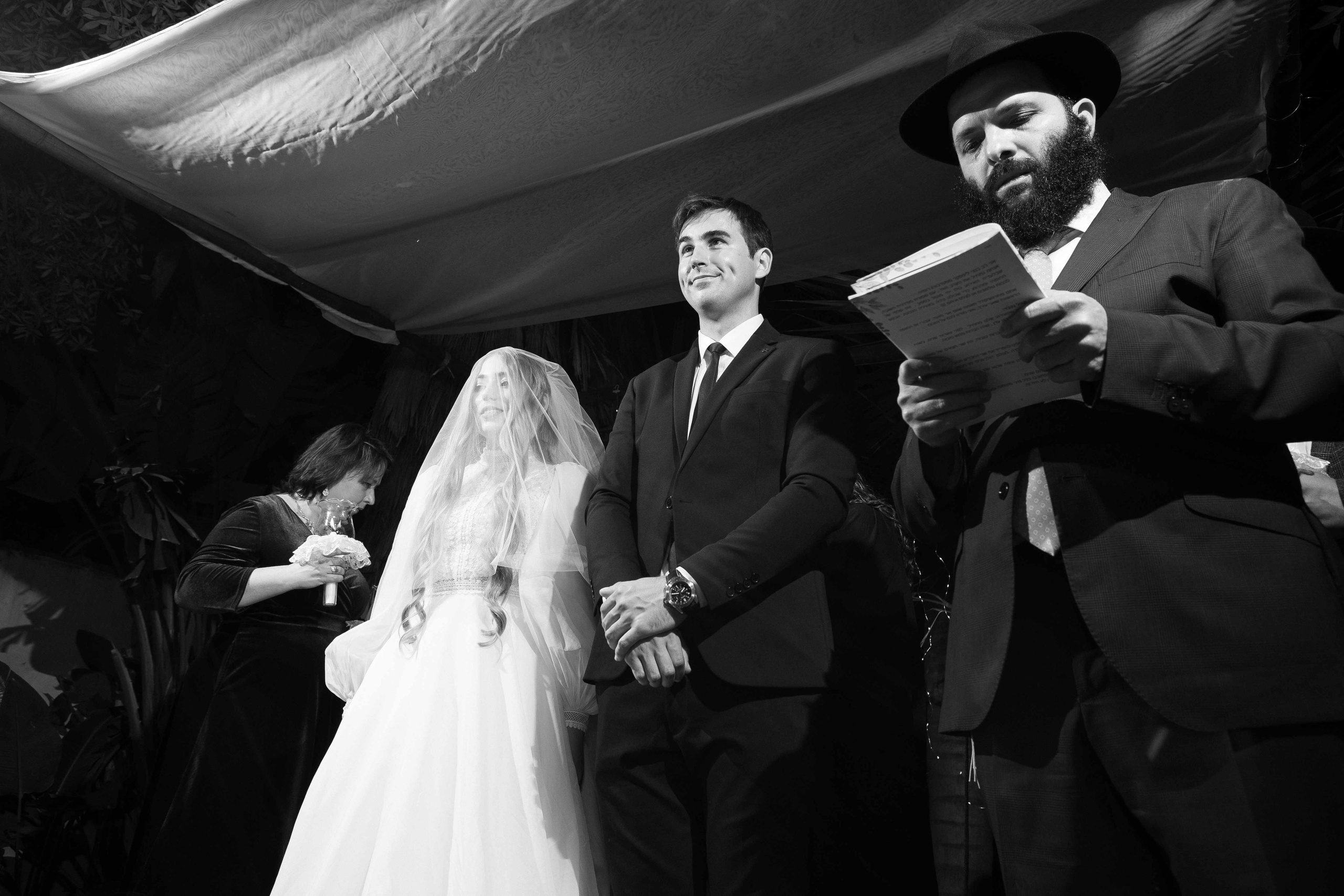 WEDDING IN A COZY PLACE NEAR TEL AVIV. PHOTOGRAPHER IN ISRAEL