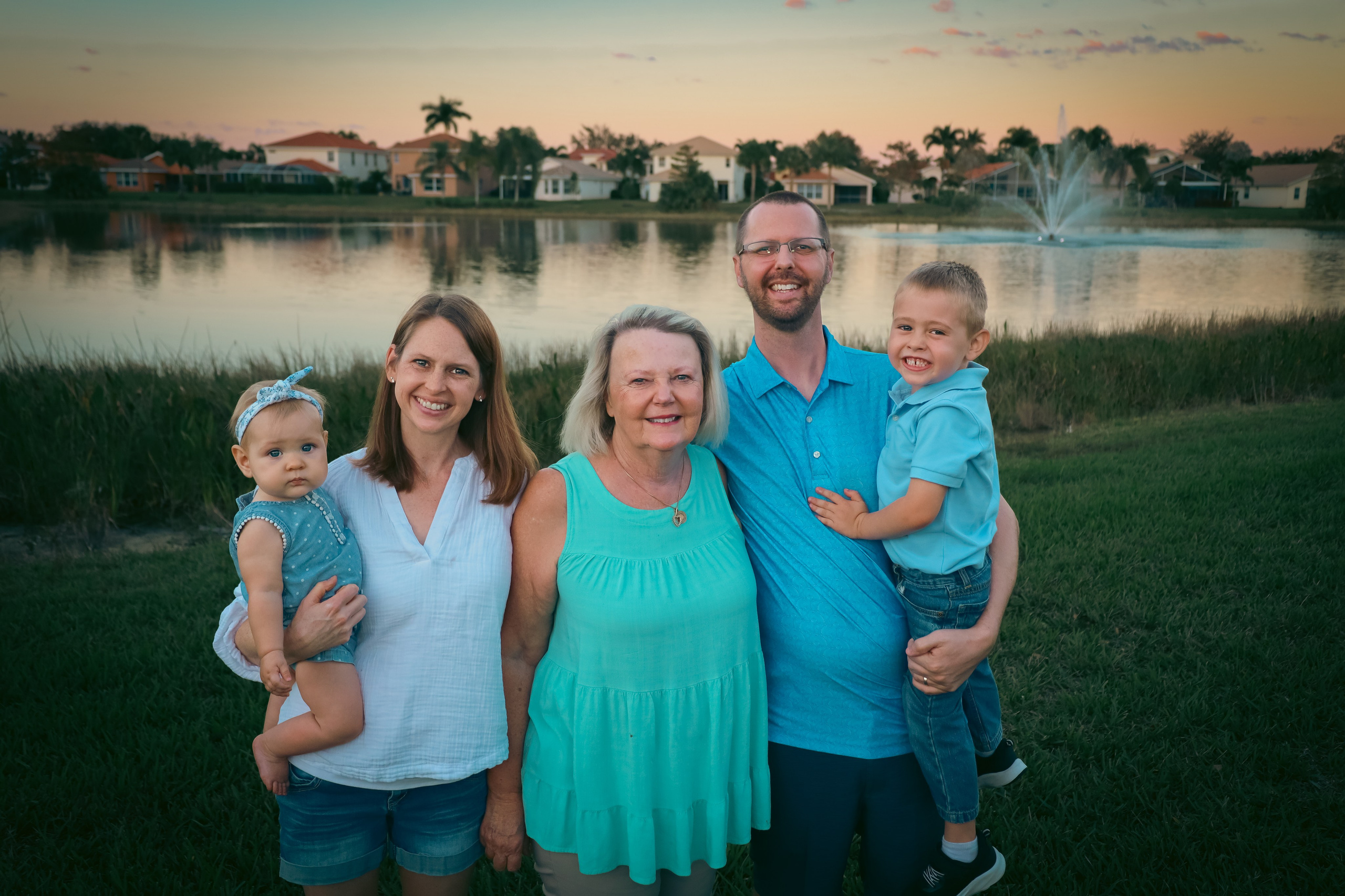 Family Photo Sample D. Out and About 239