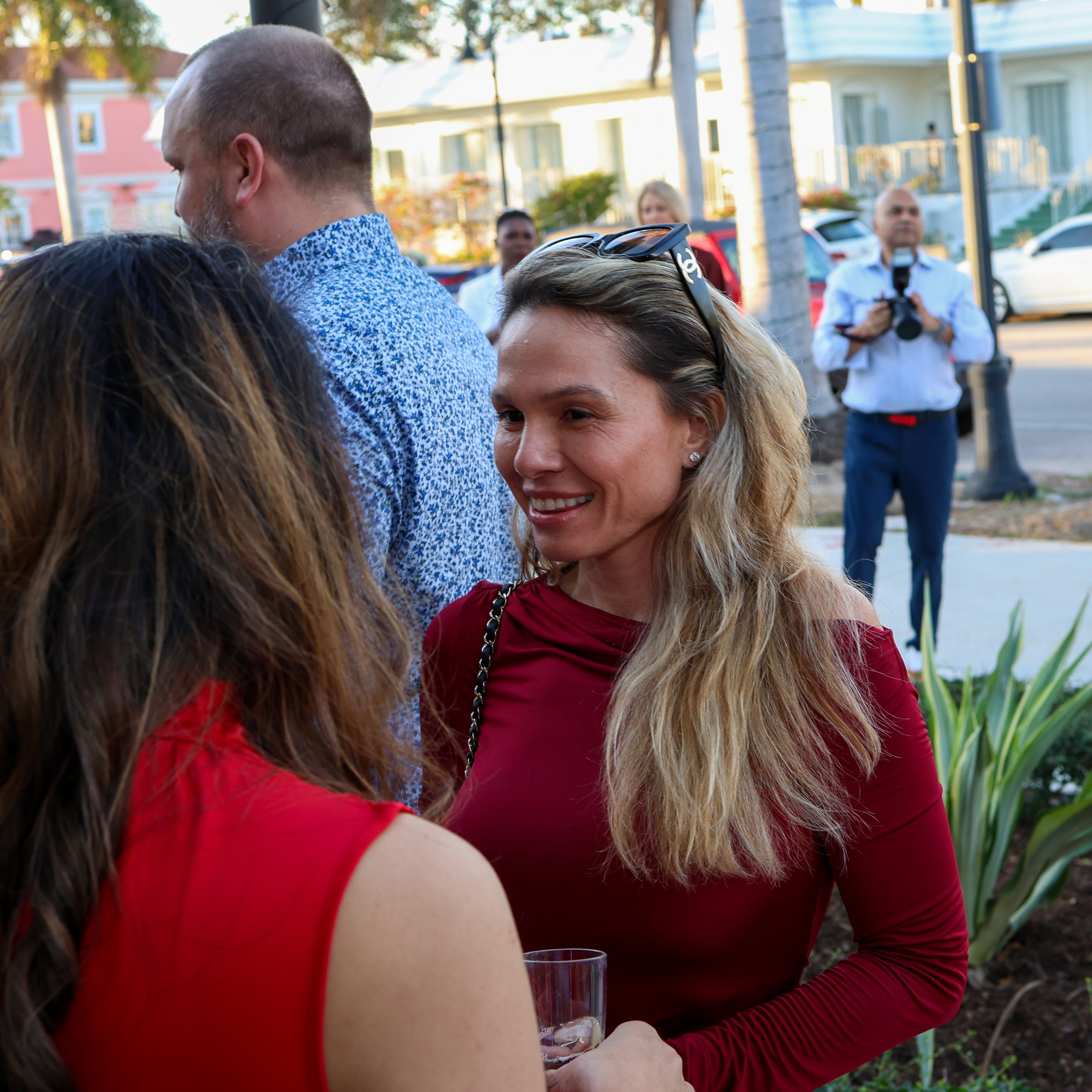 Paradise Coast Lifestyle Magazine. Out and About 239