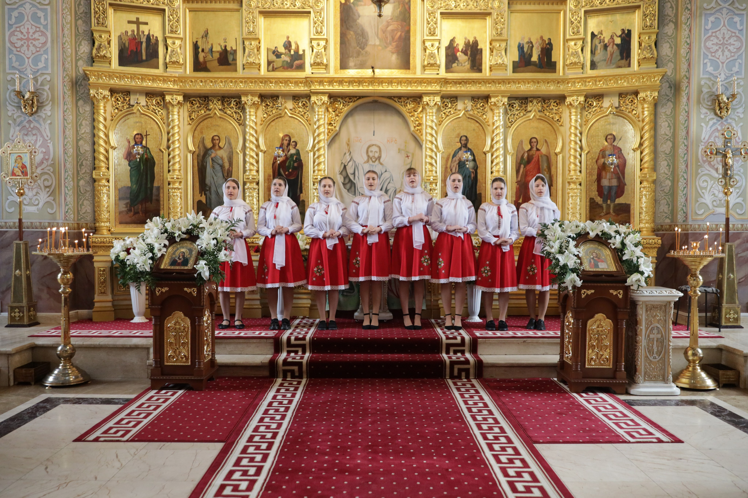 Cântările Învierii-Tradiție și Lumină. Alika Dia- Fotograf în Republica Moldova, Strășeni