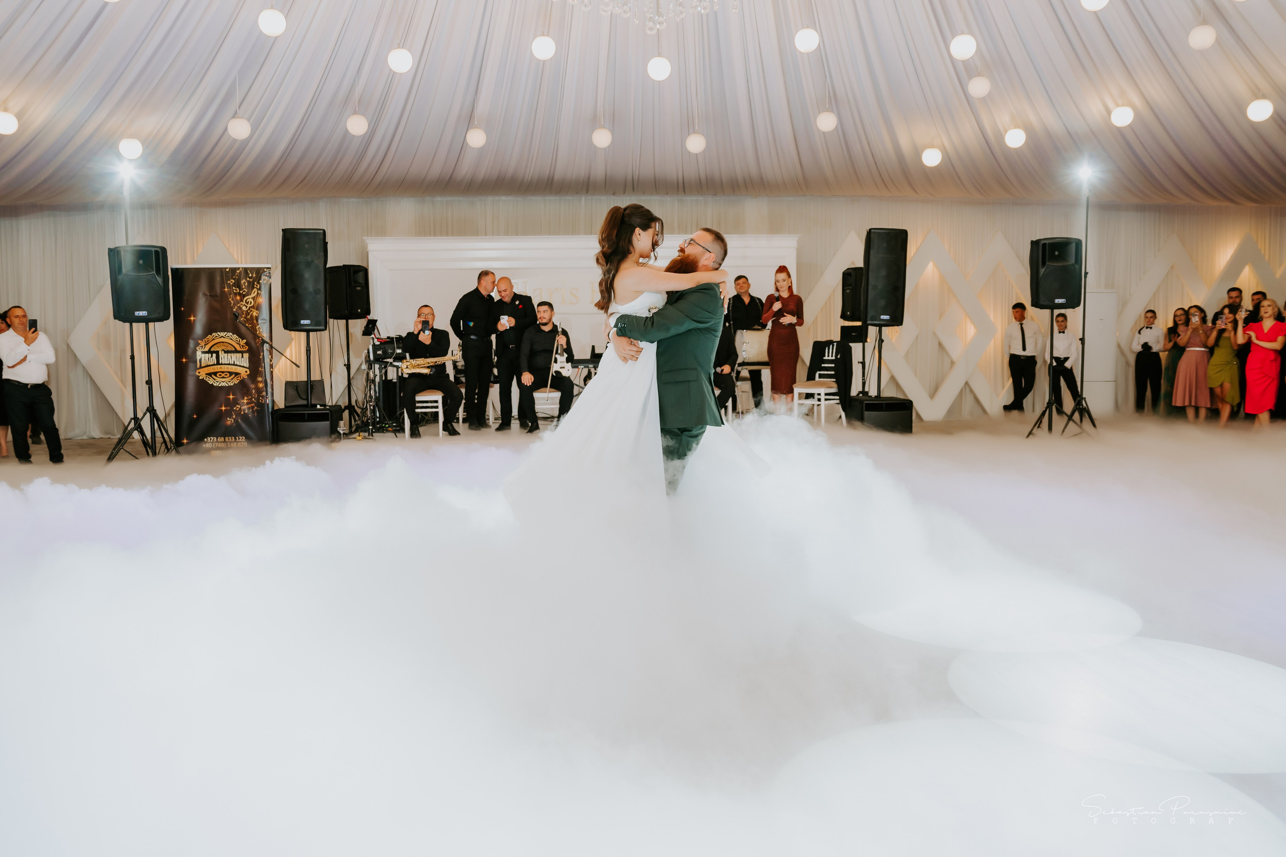 Andreea & Mădălin. Sebastian Purusniuc Fotograf - Iasi