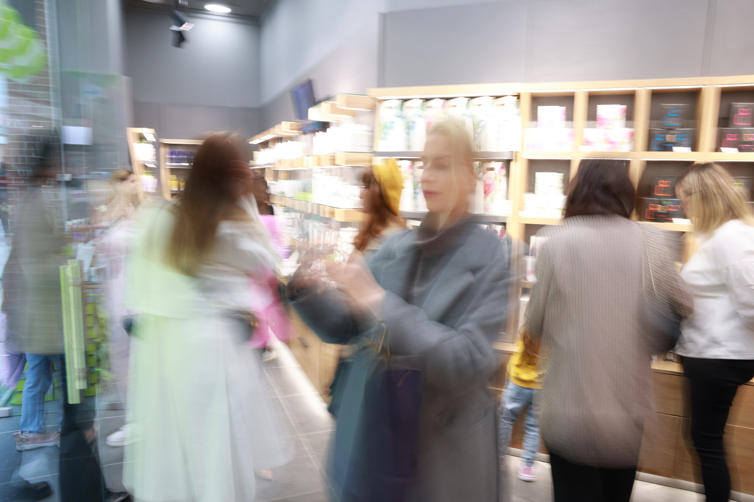 Fotografii deschidere magazin Viorica. MDimaFotoStudio. Fotograf de nuntă, evenimente private și de familie