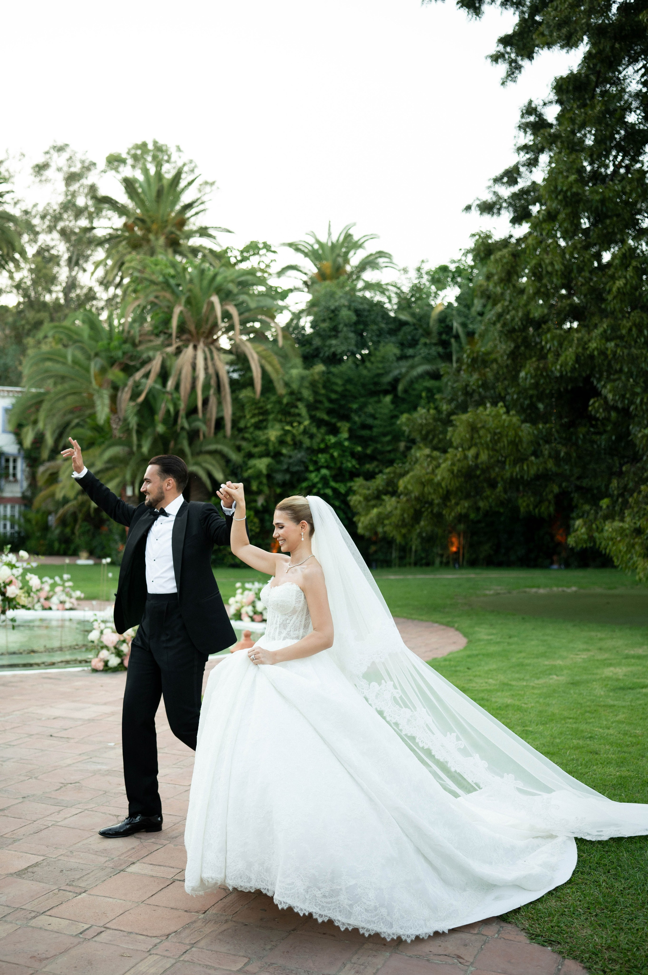 Lala & Daimen. Wedding photographer in Spain