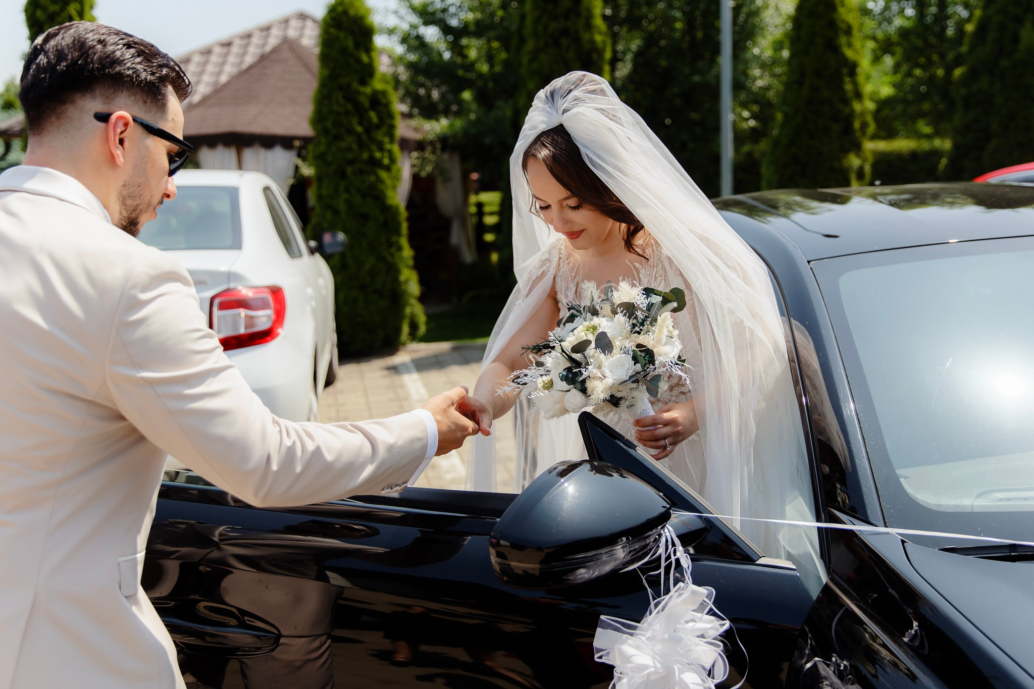 Ioana & Ionuț | Nuntă de poveste la Păstrăvăria Poiana din Mălini județul Suceava. Servicii foto-video profesionale, pentru momente de neuitat