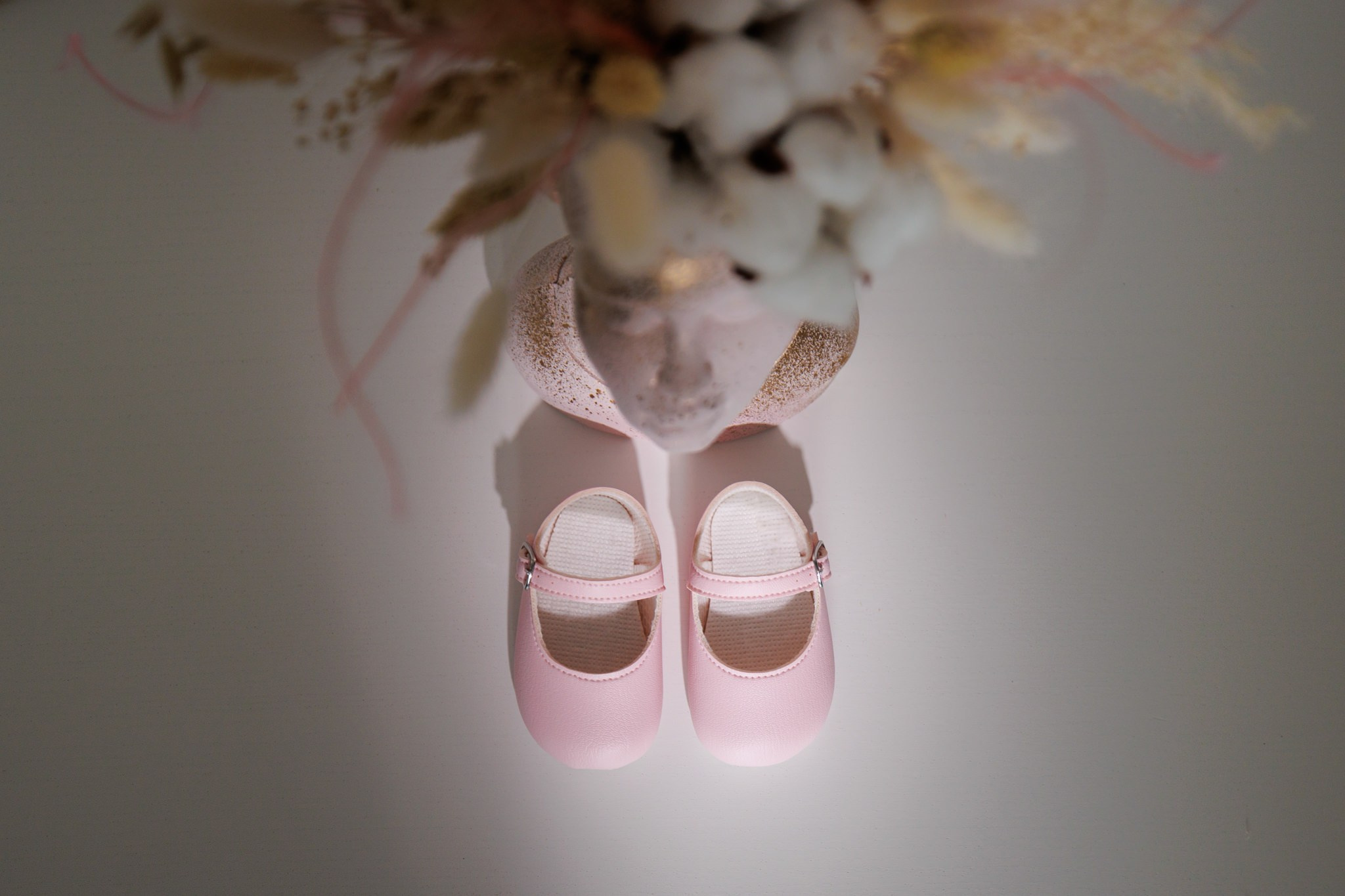 Selena Maria. Wedding Photographer in Bucharest — Manu Ivanciu | Baptism photographer