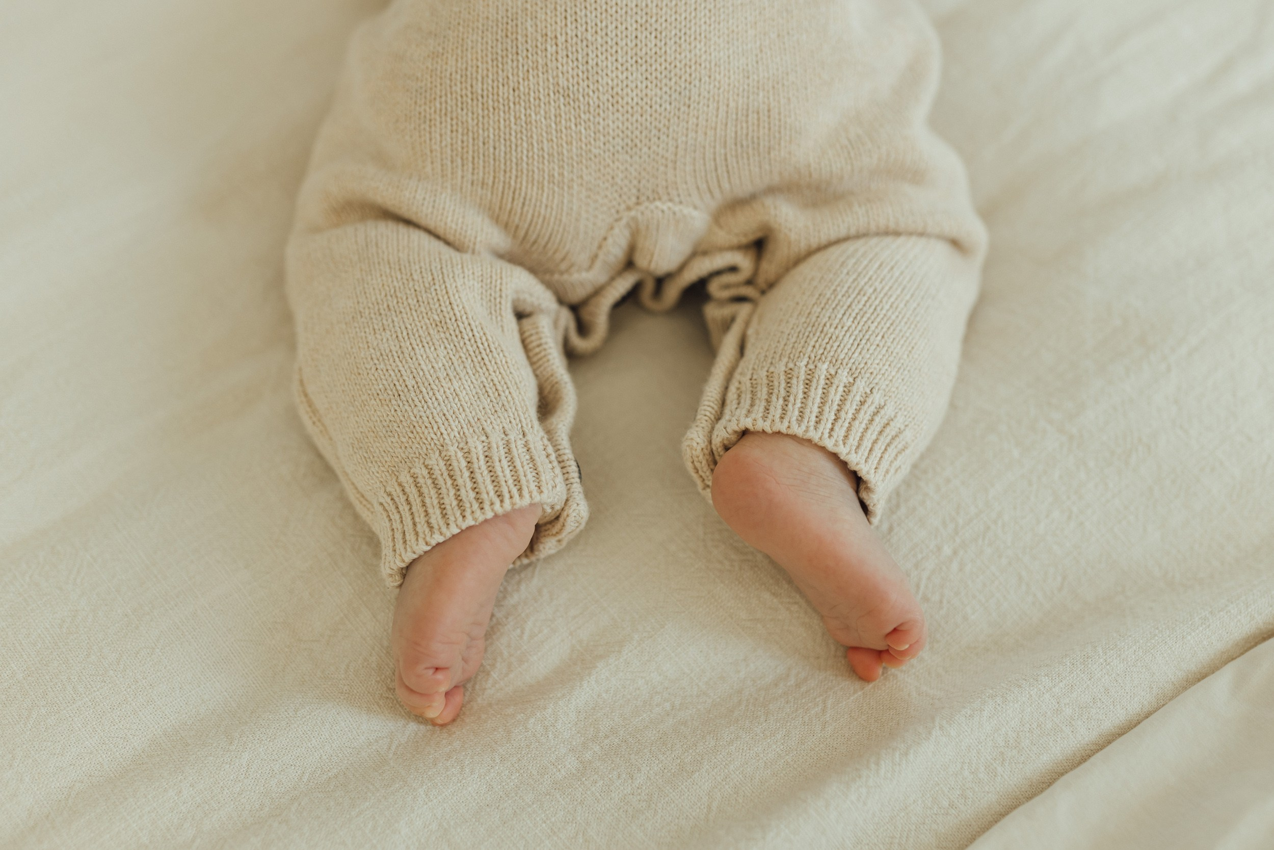 Home Photo Session. Maternity, newborn photographer in the Bay Area|Iryna Rakivnenko