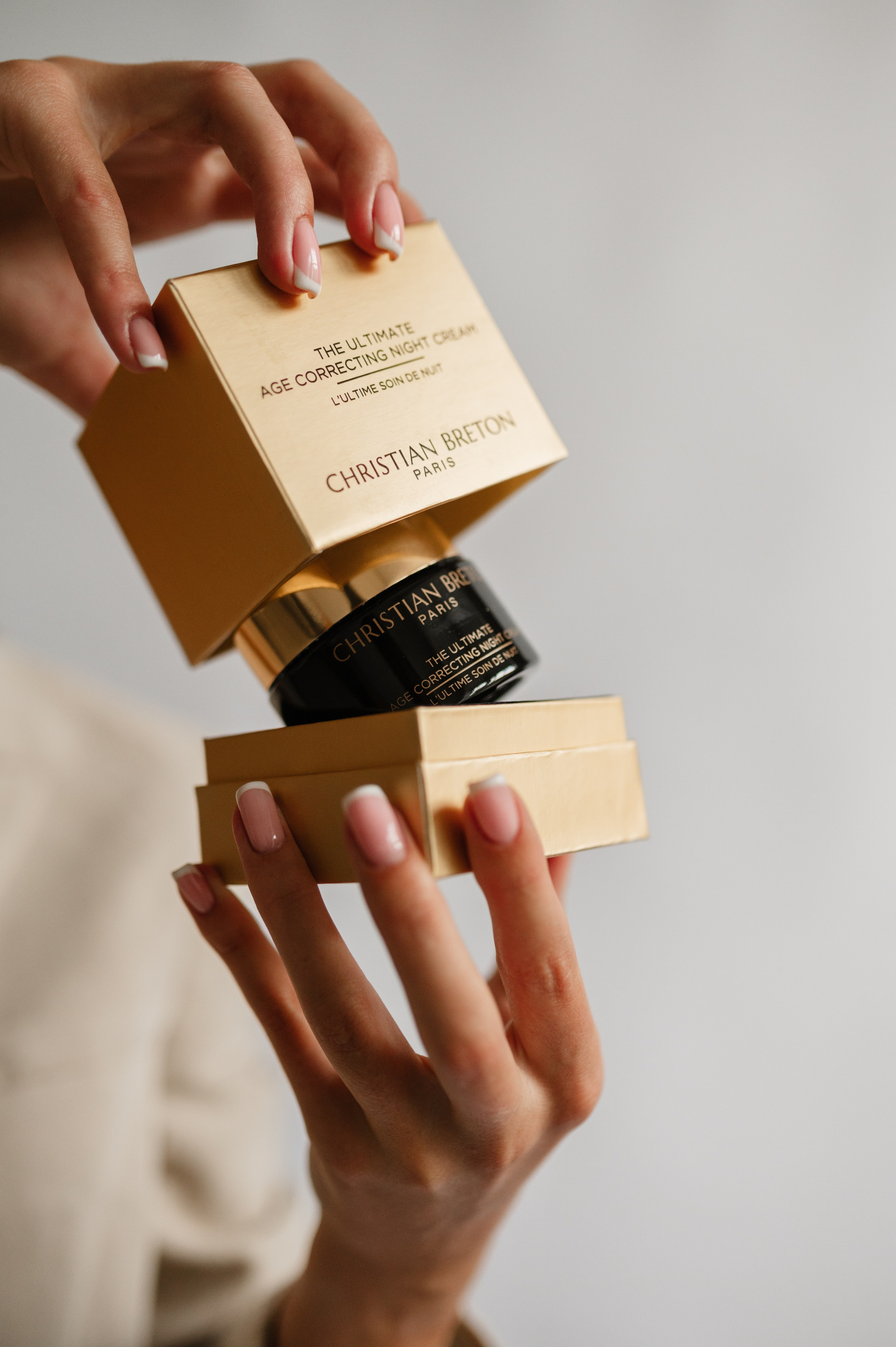 Skin&Care beauty shop. ANNA-MARIA PHOTO CONTENT CREATOR — фотограф, эстет, художник и визуальный эксперт в Instagram, работающий в Праге