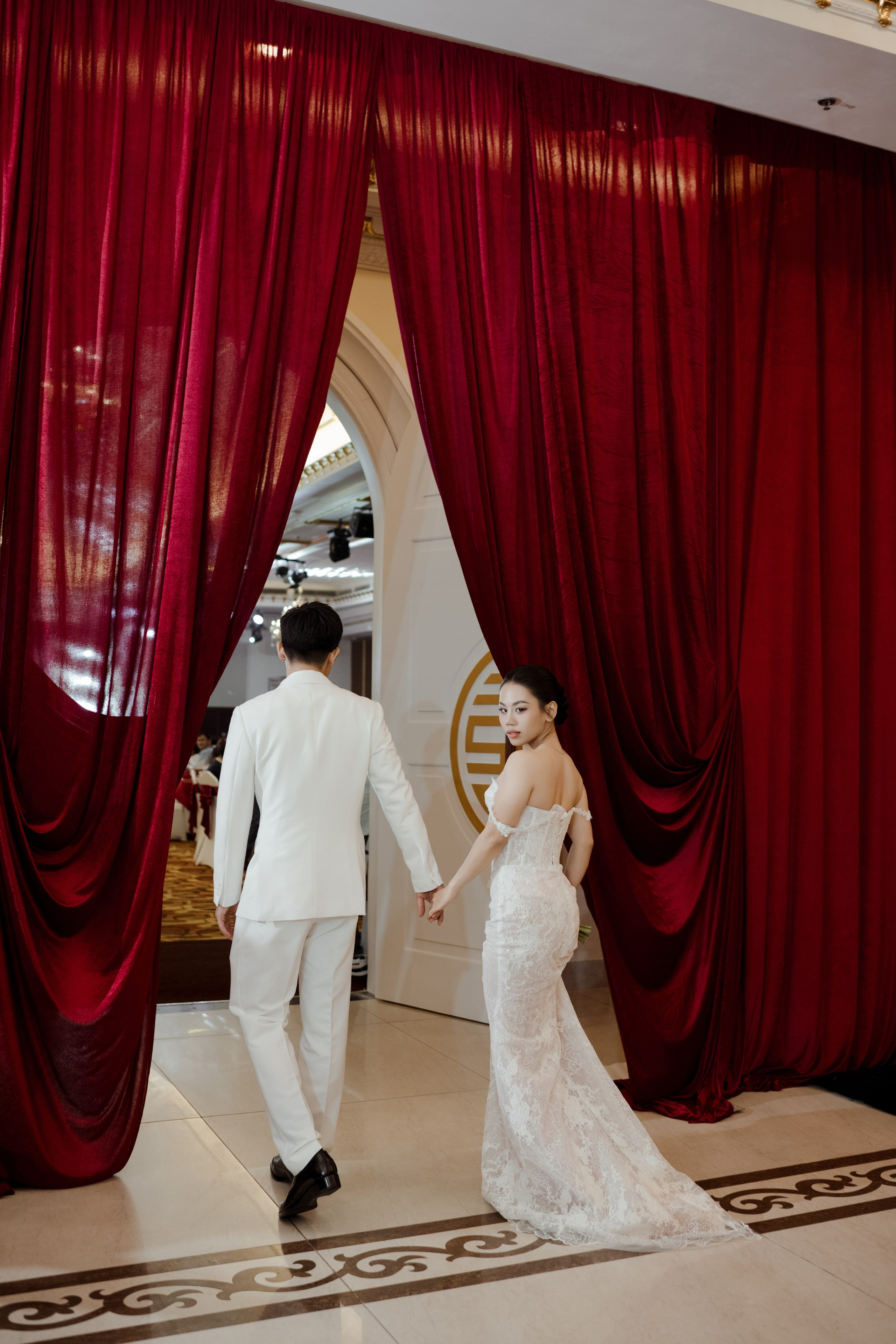 Man + Thu | Photojournalism. BenColor Studio