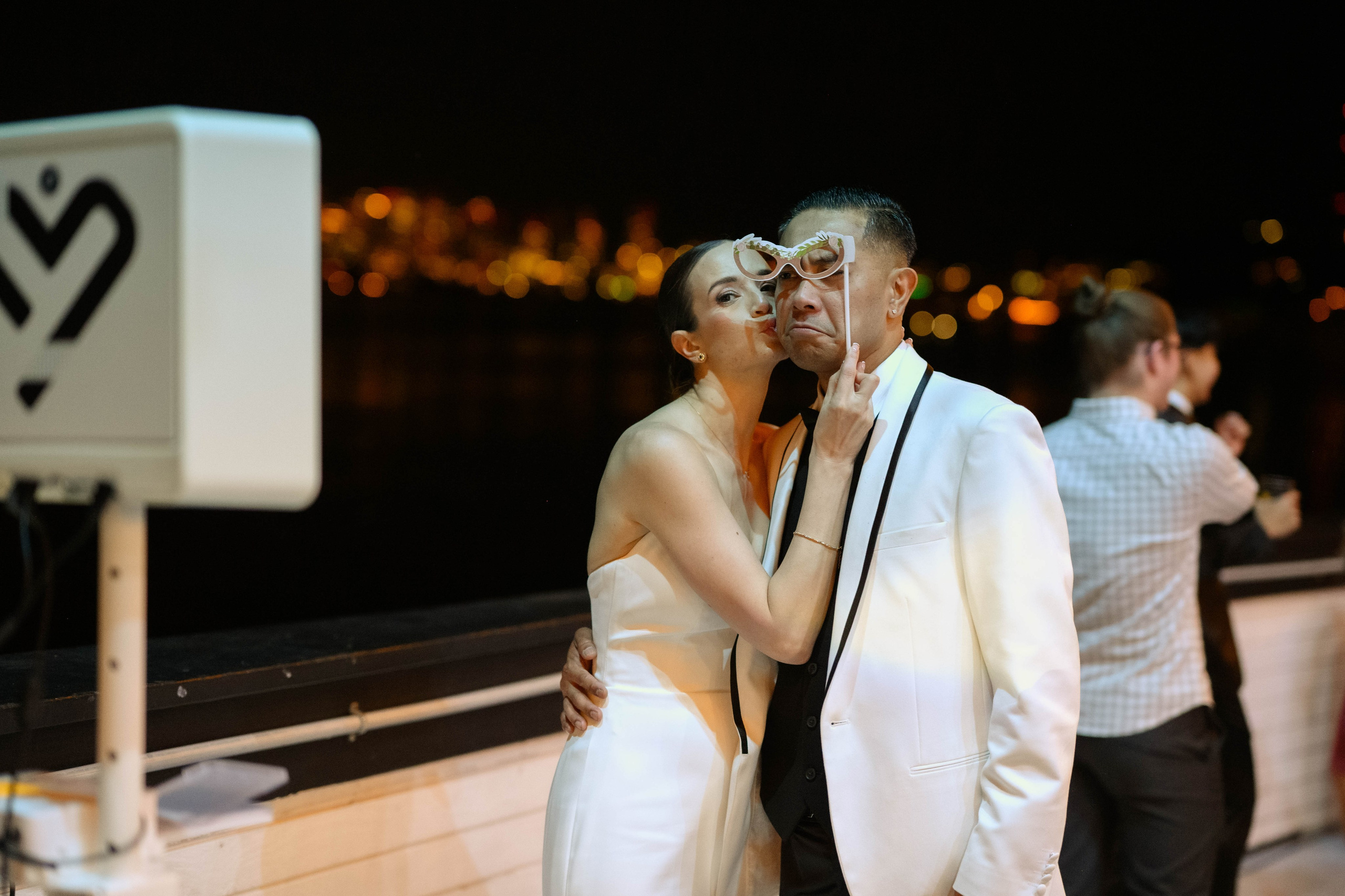Kevin & Katie. Wedding & portrait photography in the Seattle Area. Helen Michelle photographer