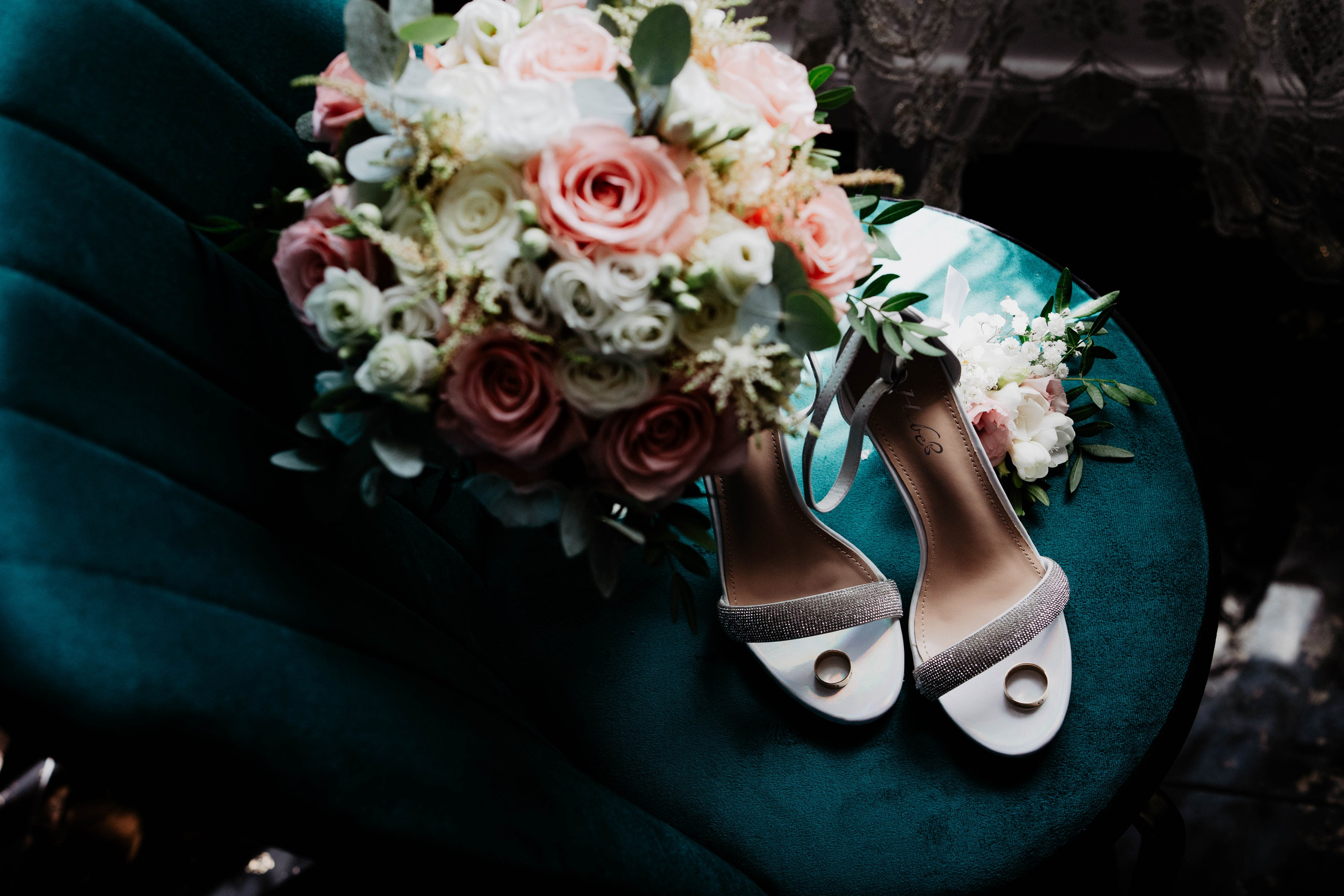 Detalii Nunta. Dream Studio Galați – ședințe foto profesionale pentru familie, portrete și evenimente