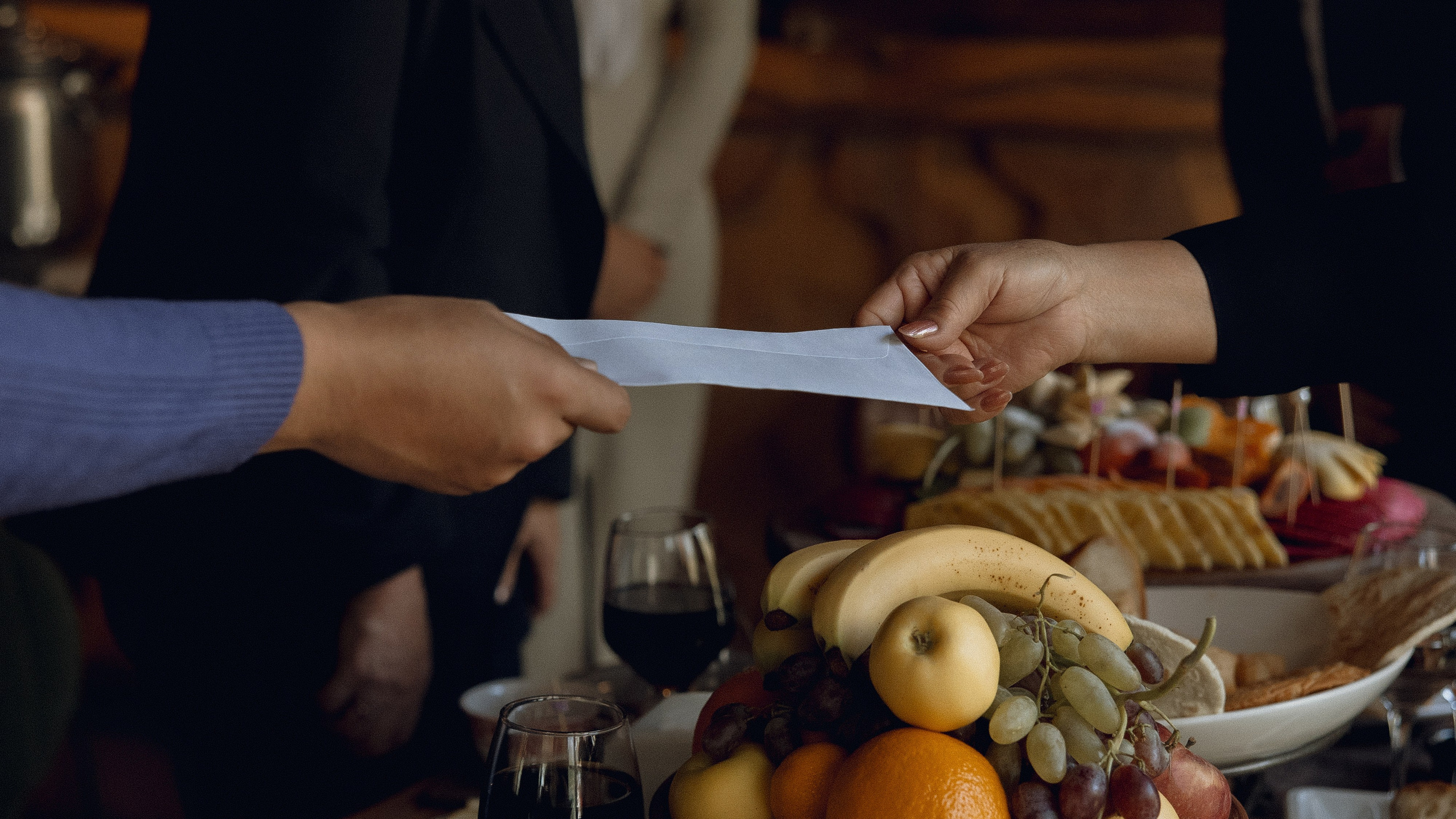 Репортаж Супара. Азимжан Нуритдинходжаев — свадебный фотограф