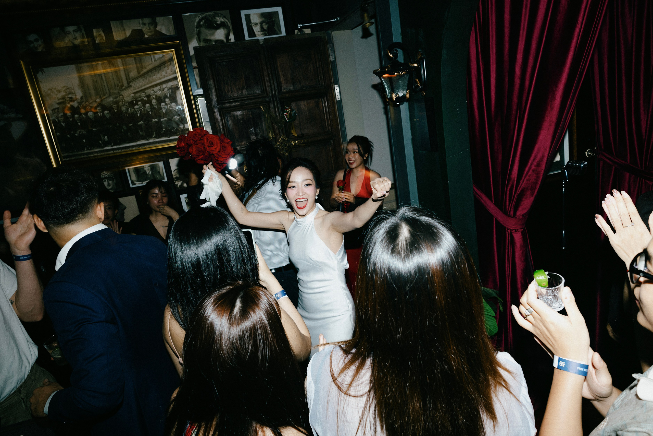 HIEP & TRINH / After wedding. Nhiếp ảnh gia đám cưới hàng đầu tại Thành Phố Hồ Chí Minh