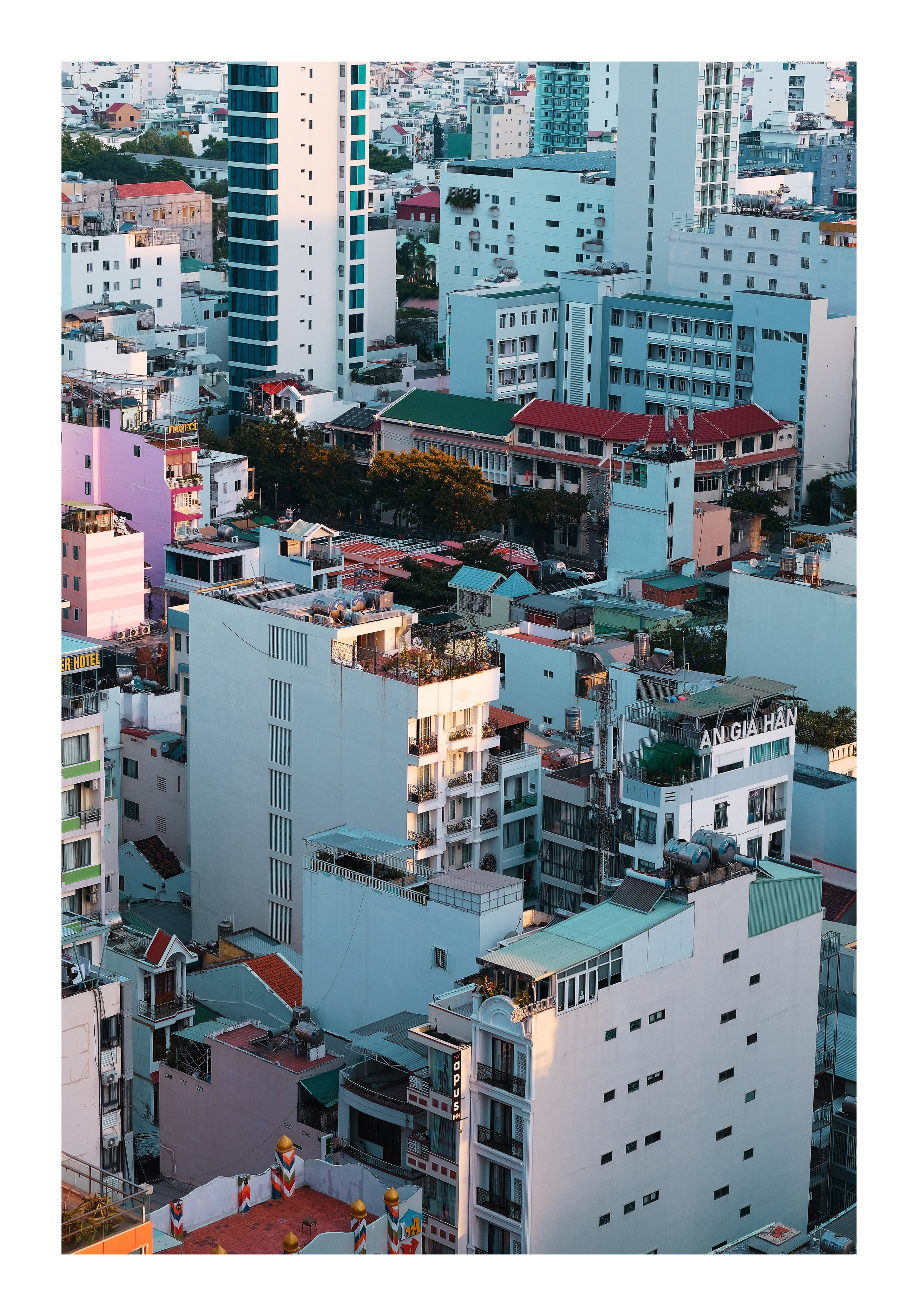 Vietnam Nha Trang यात्रा | Beaches, Culture & Photos. 中国街头摄影 | The Streets of China Through My Eyes | 深圳