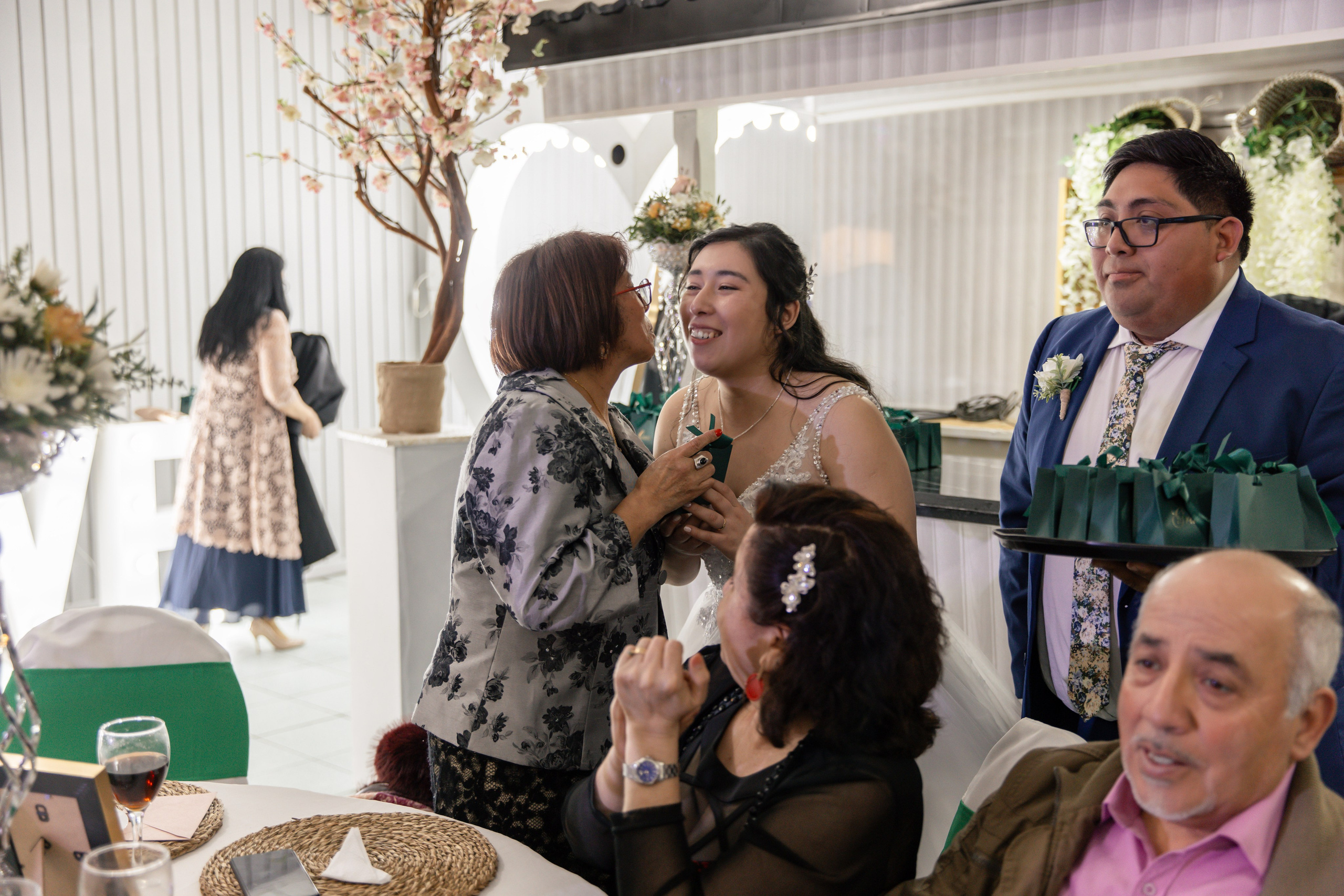 Johana y Edgar. Dinka & Emilio - El arte de preservar lo que no se repite