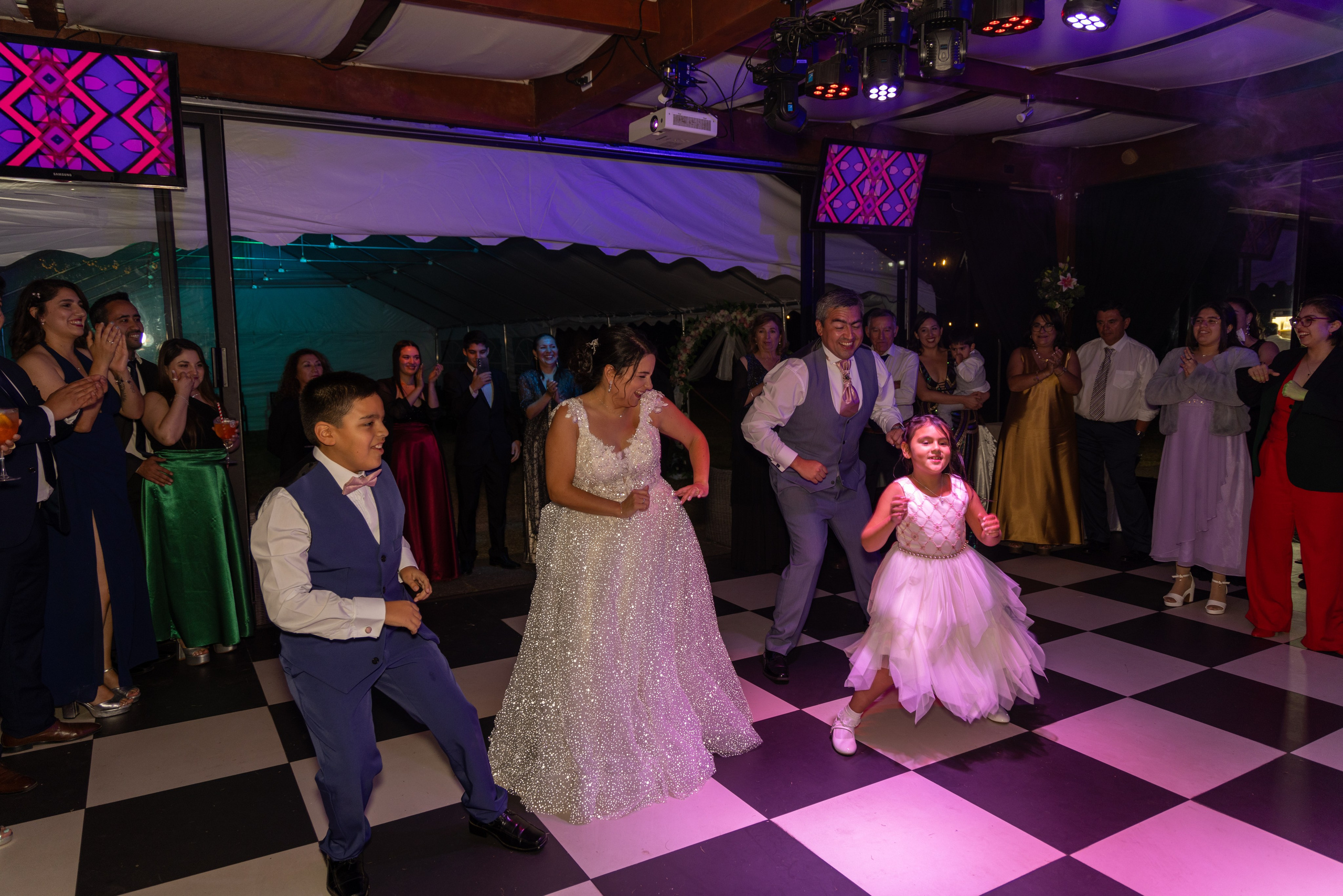 Katherin y Daniel. Dinka & Emilio - El arte de preservar lo que no se repite