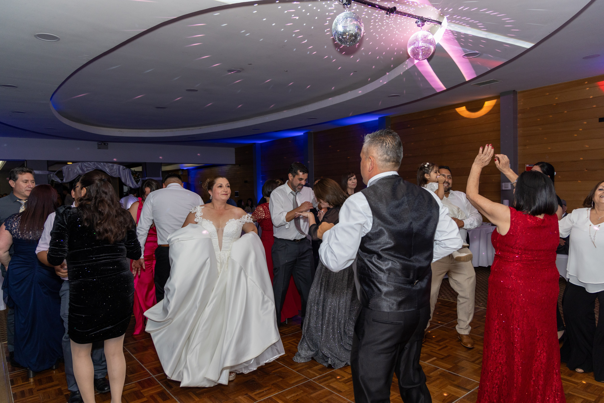 Silvia y Jorge. Dinka & Emilio - El arte de preservar lo que no se repite