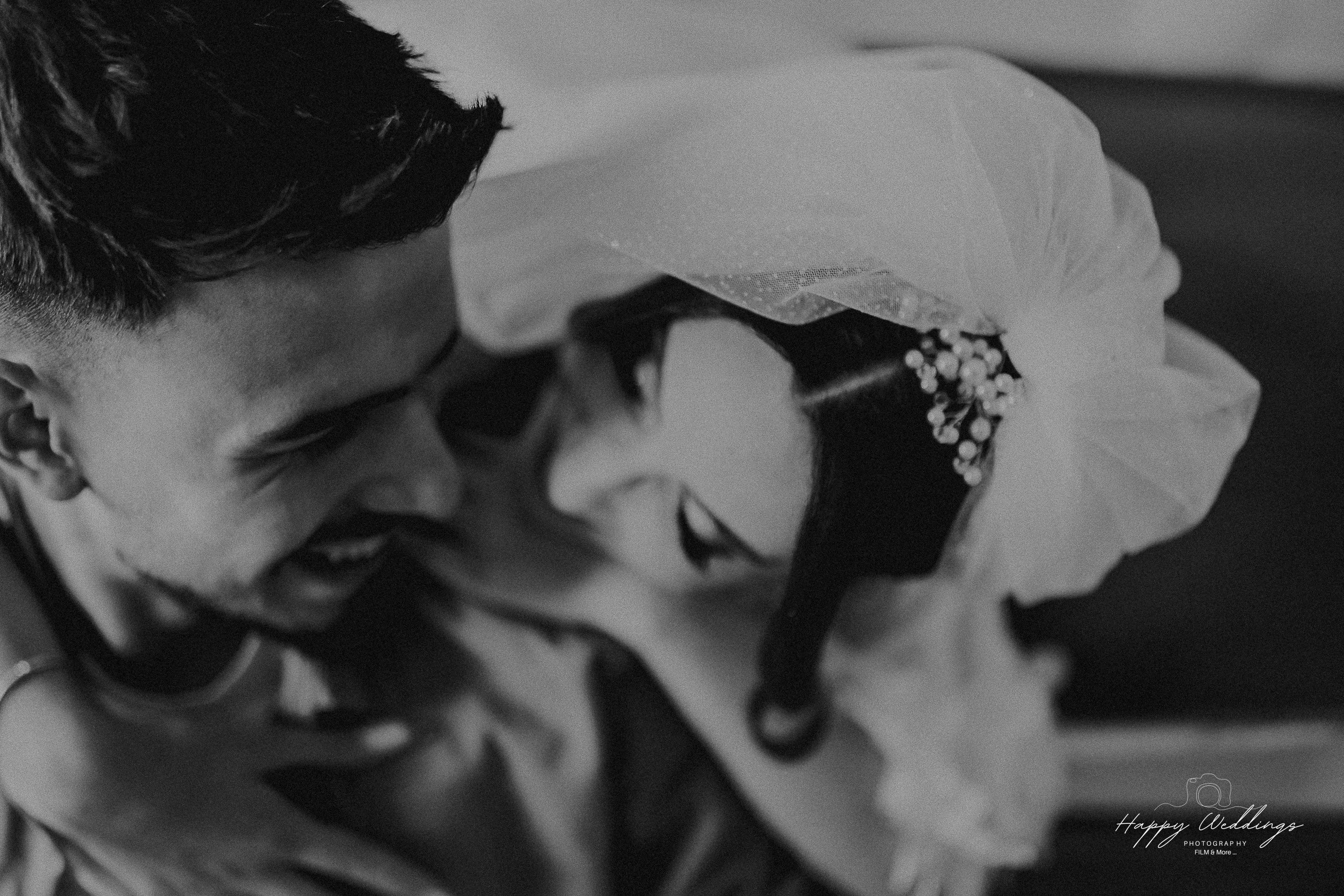 Like Bonnie & Clyde. Fotograf nuntă Bistrița | Fotograf botez & evenimente — Happy Weddings