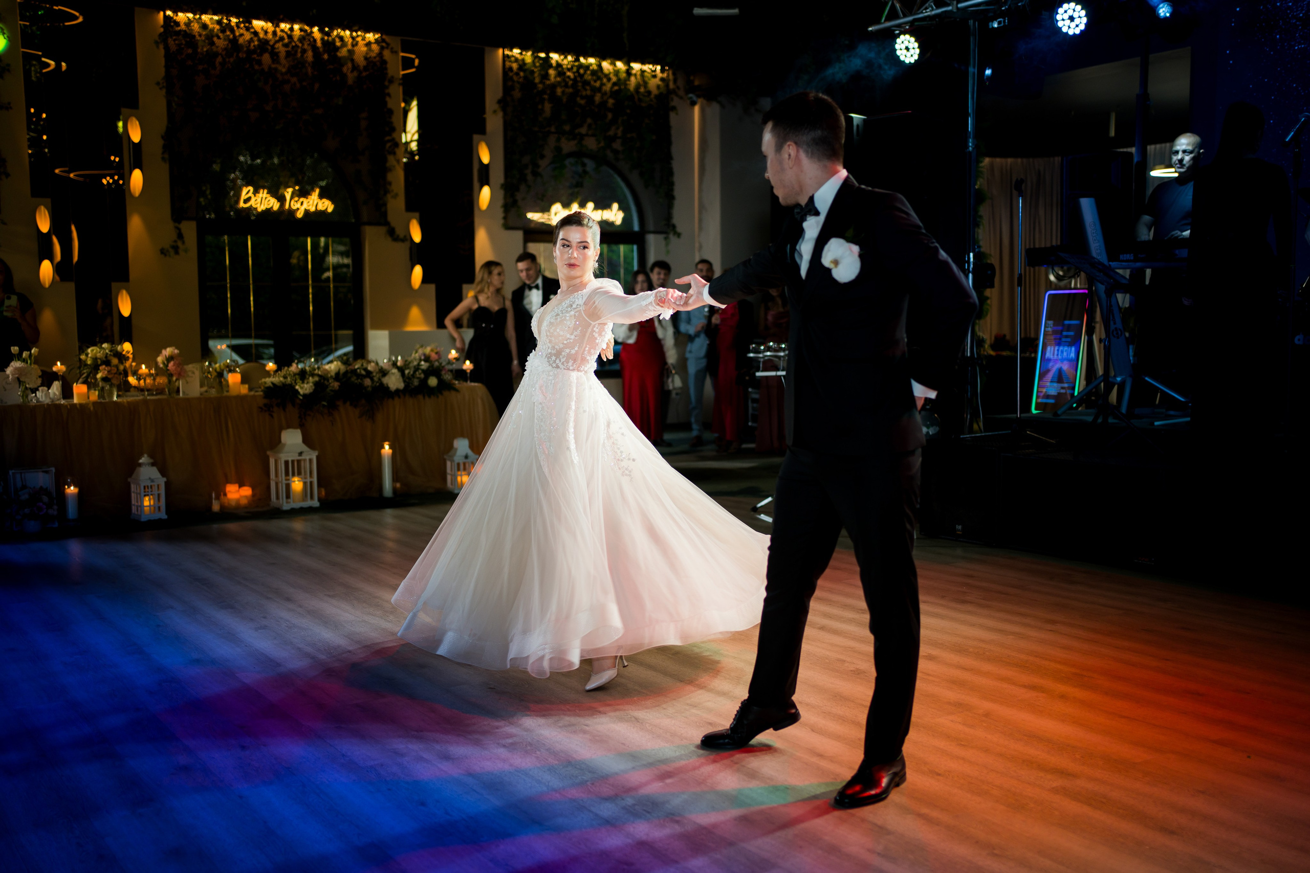 PARTY. Gabriel Florea — Fotograf nuntă București