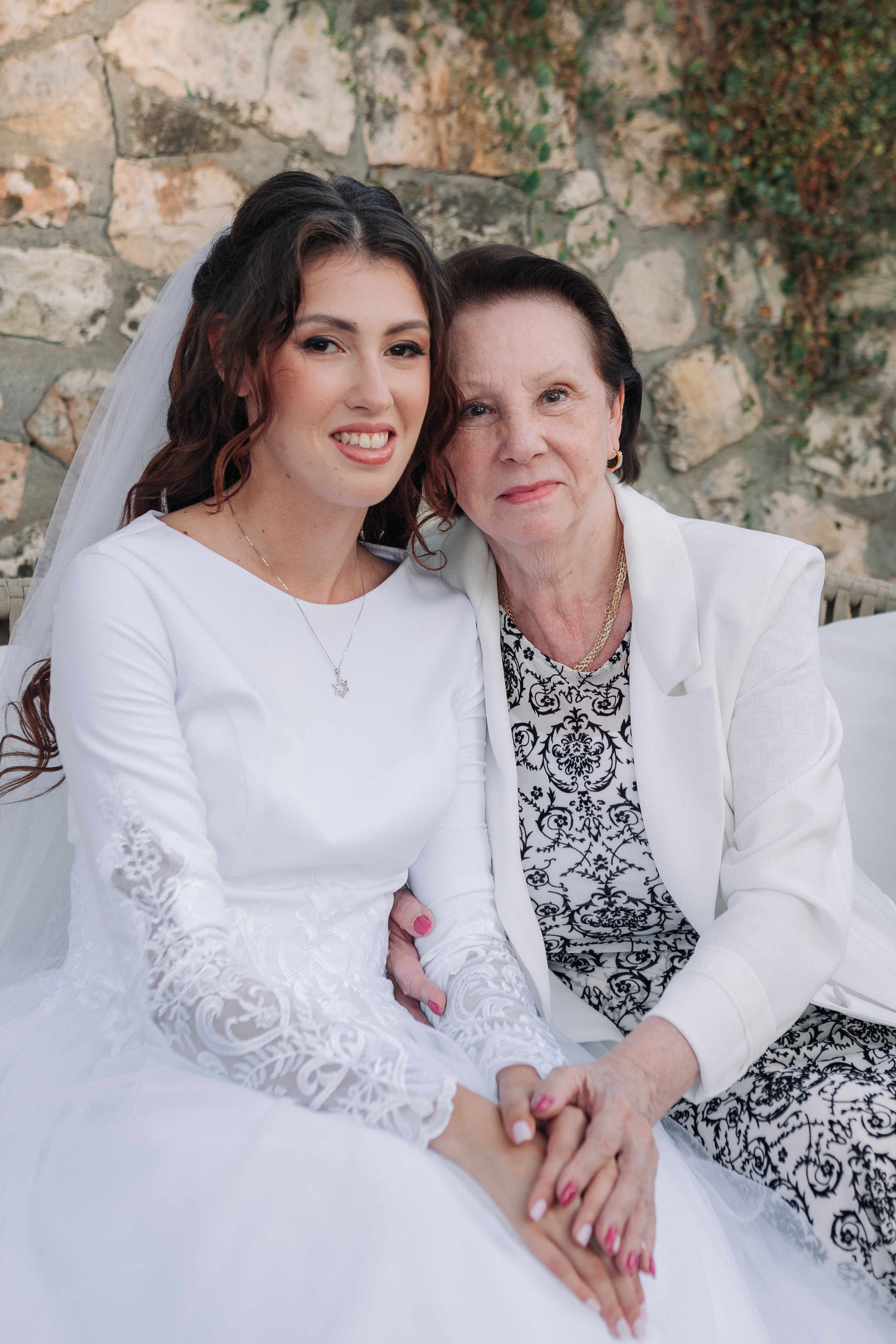 WEDDING OUT OF CITY. PHOTOGRAPHER IN ISRAEL