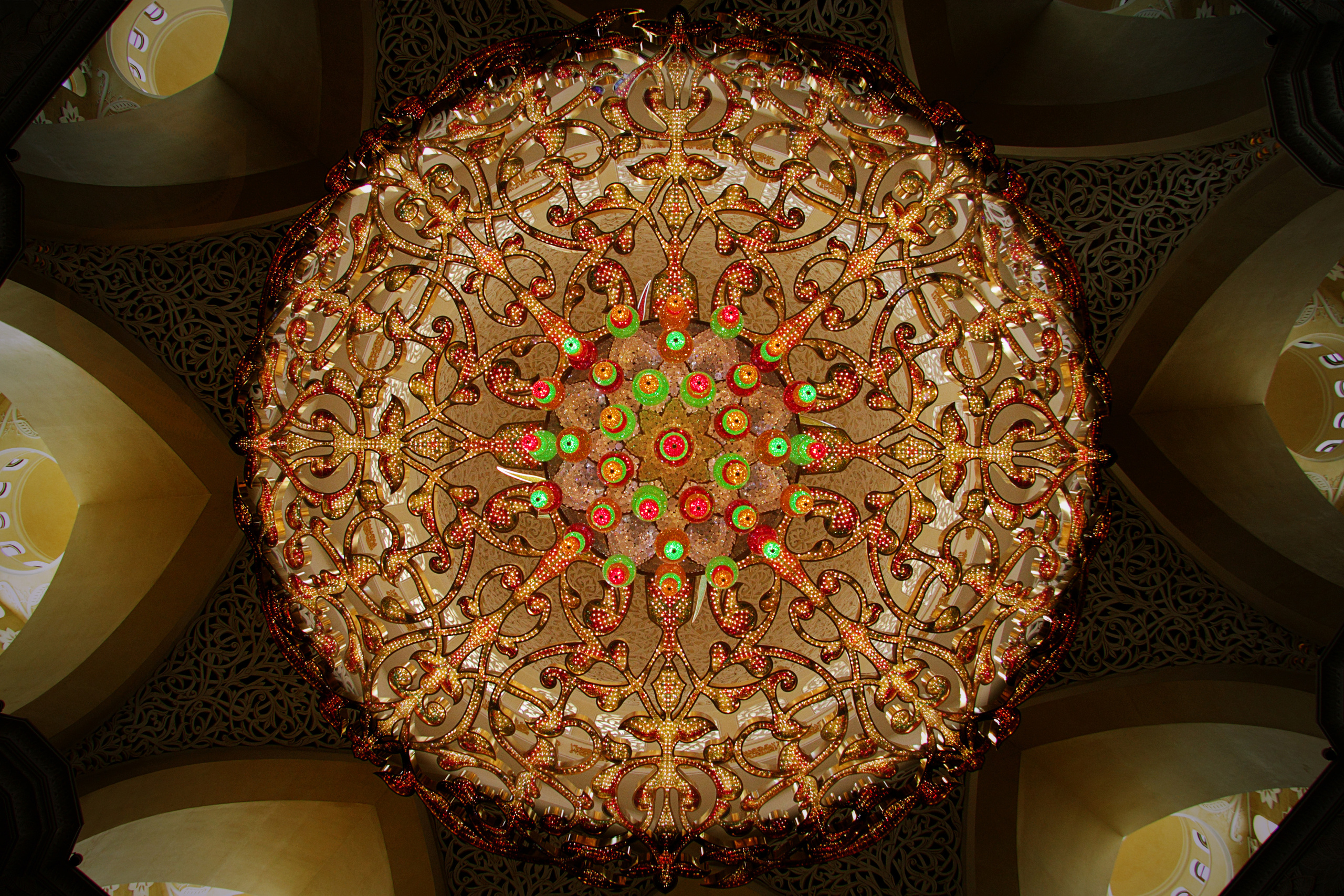 Circles in the sky. Photographer in Baku Kamran Enceladus