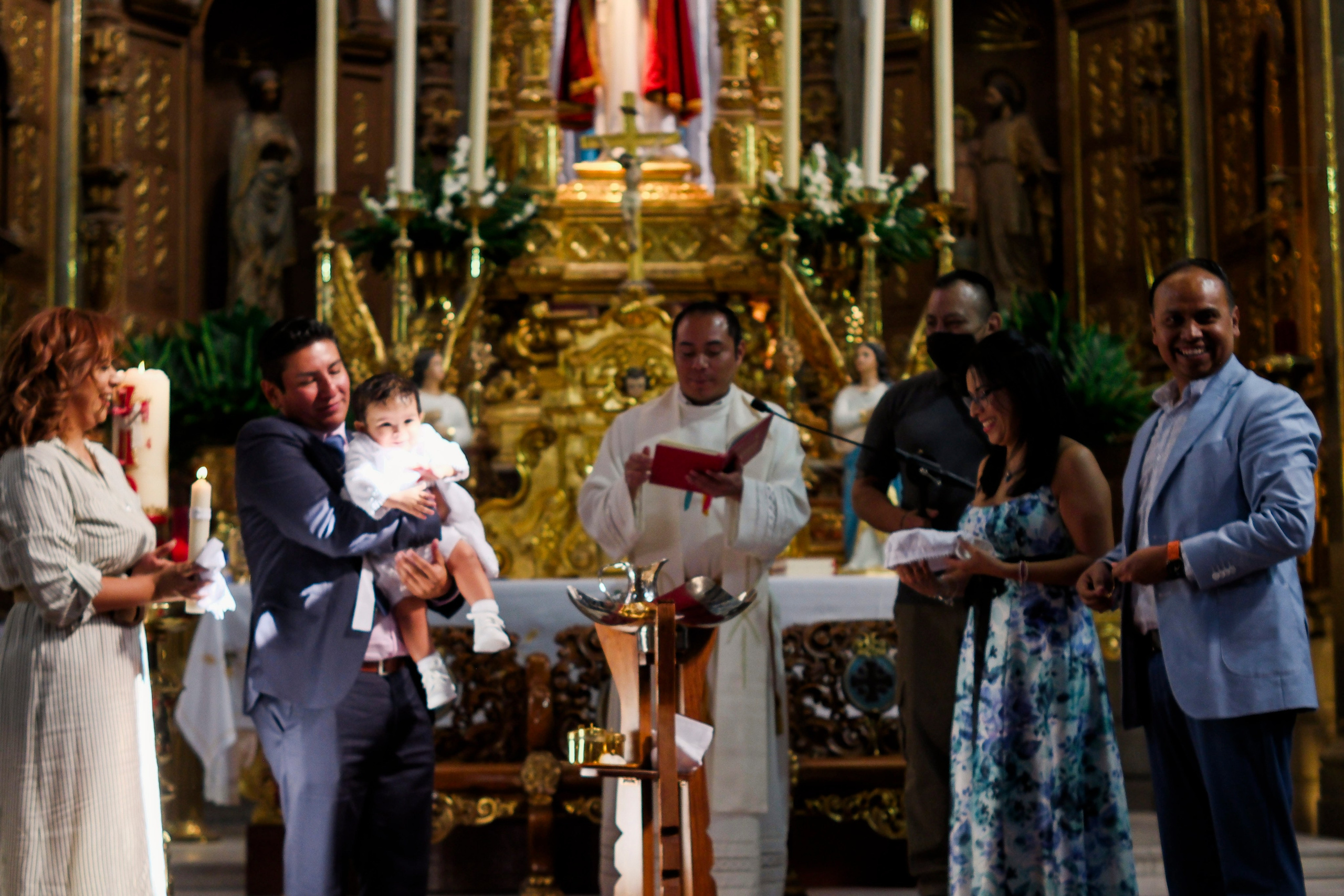 Bautizo Alessandro. Wedding and family photographer in Mexico City