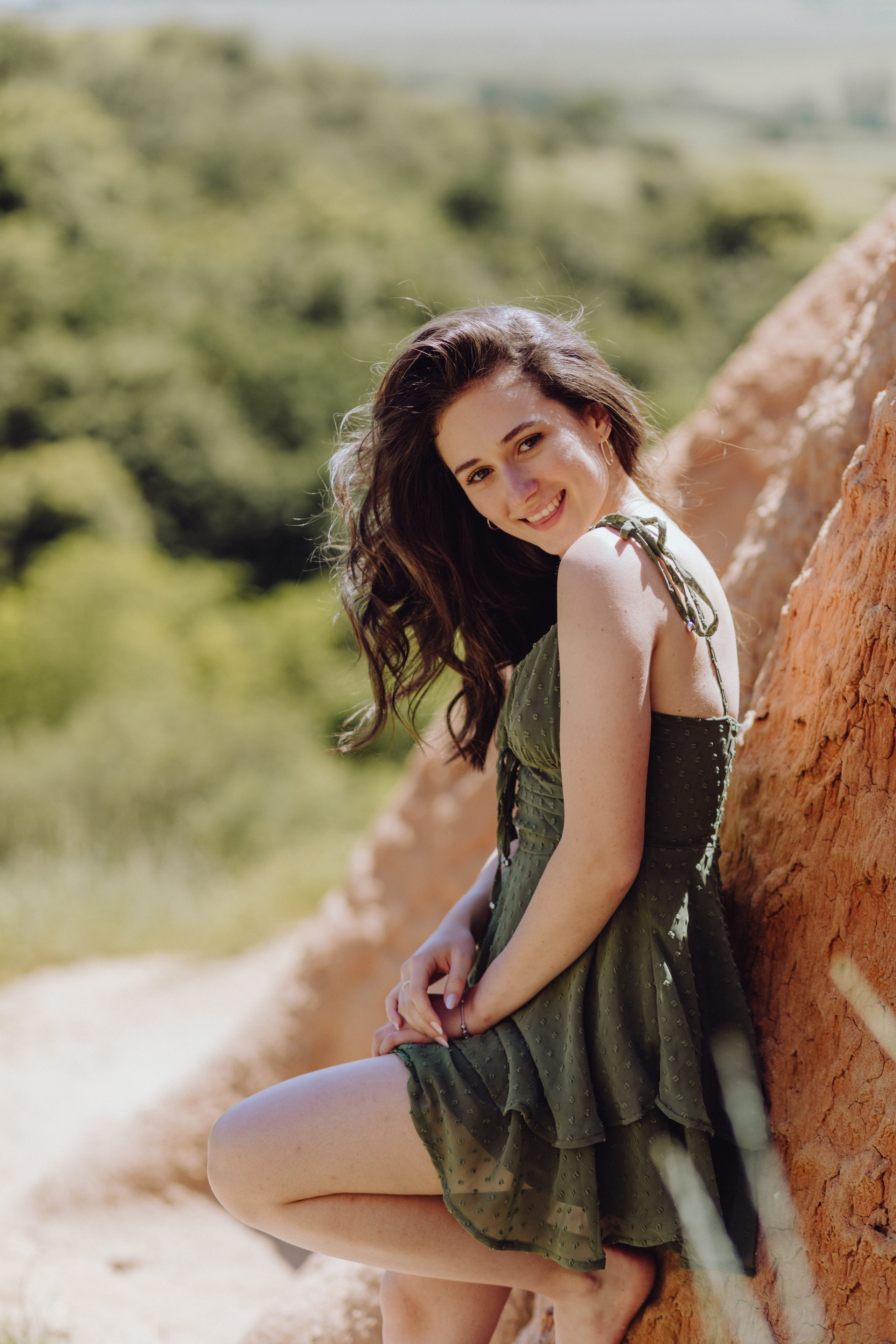 Ada. Wedding & couple photographer from Romania Rut Vetan