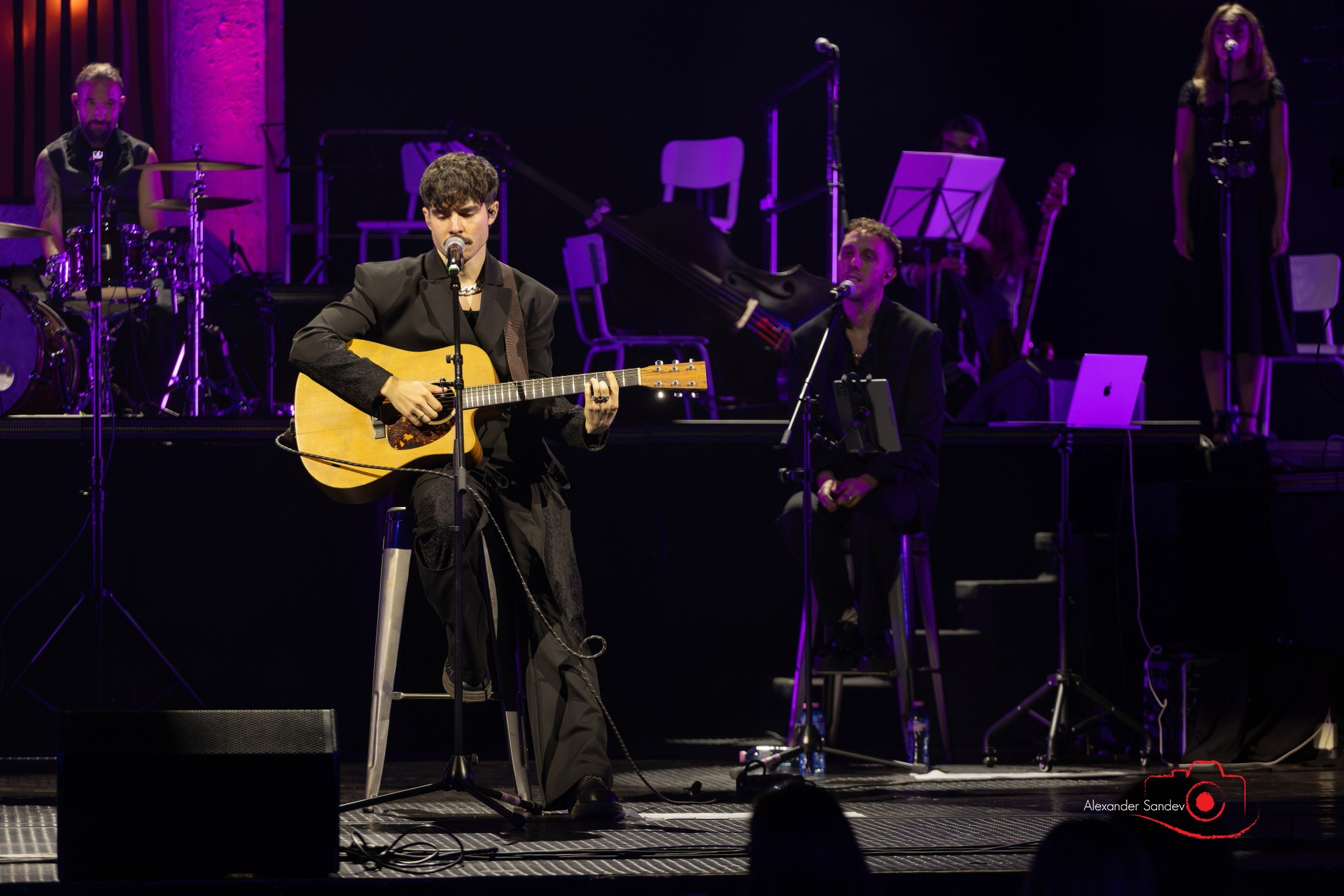 МОЛЕЦ на живо в НДК - 04-05.11.2025 г. Александър Сандев - website