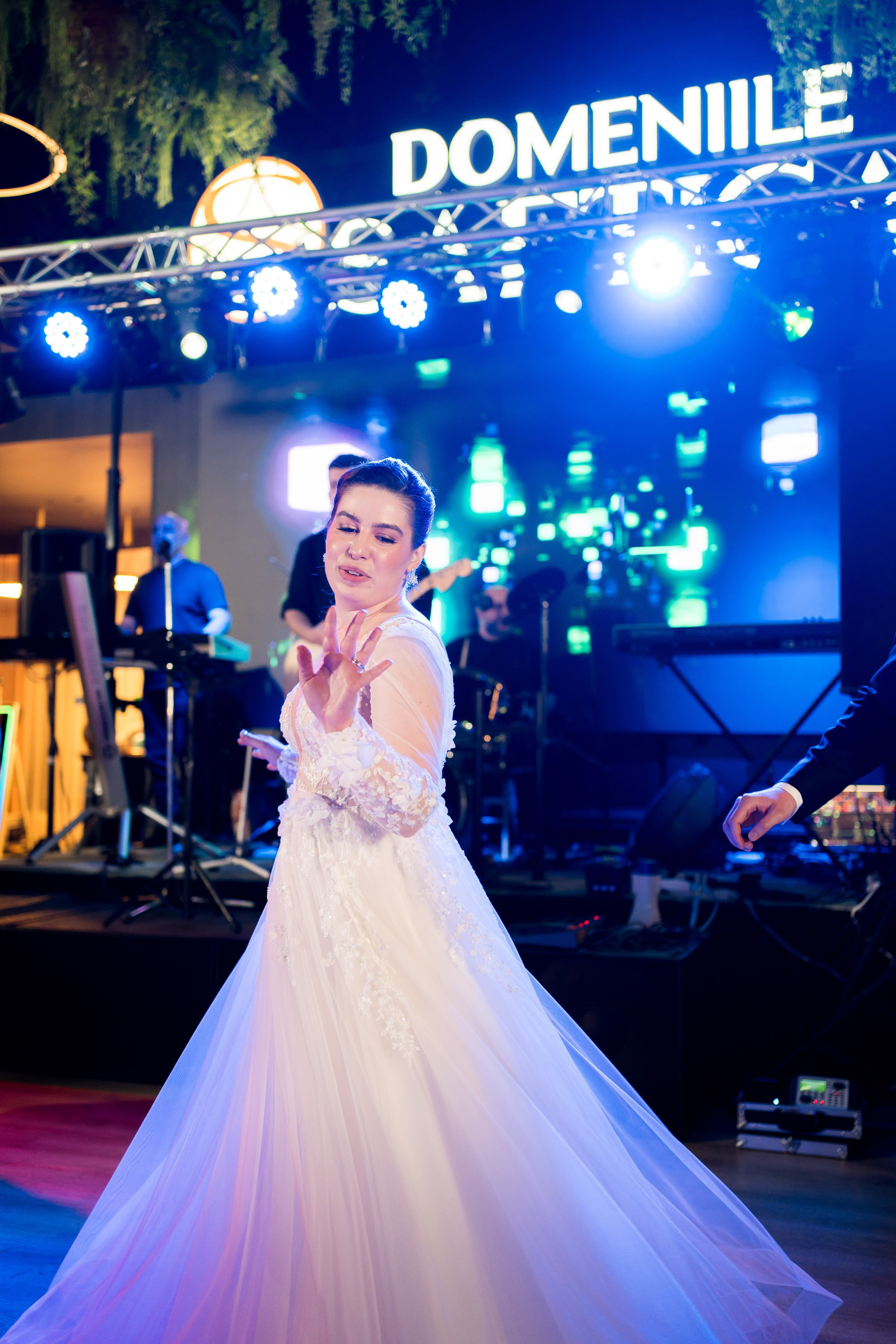 PARTY. Gabriel Florea — Fotograf nuntă București