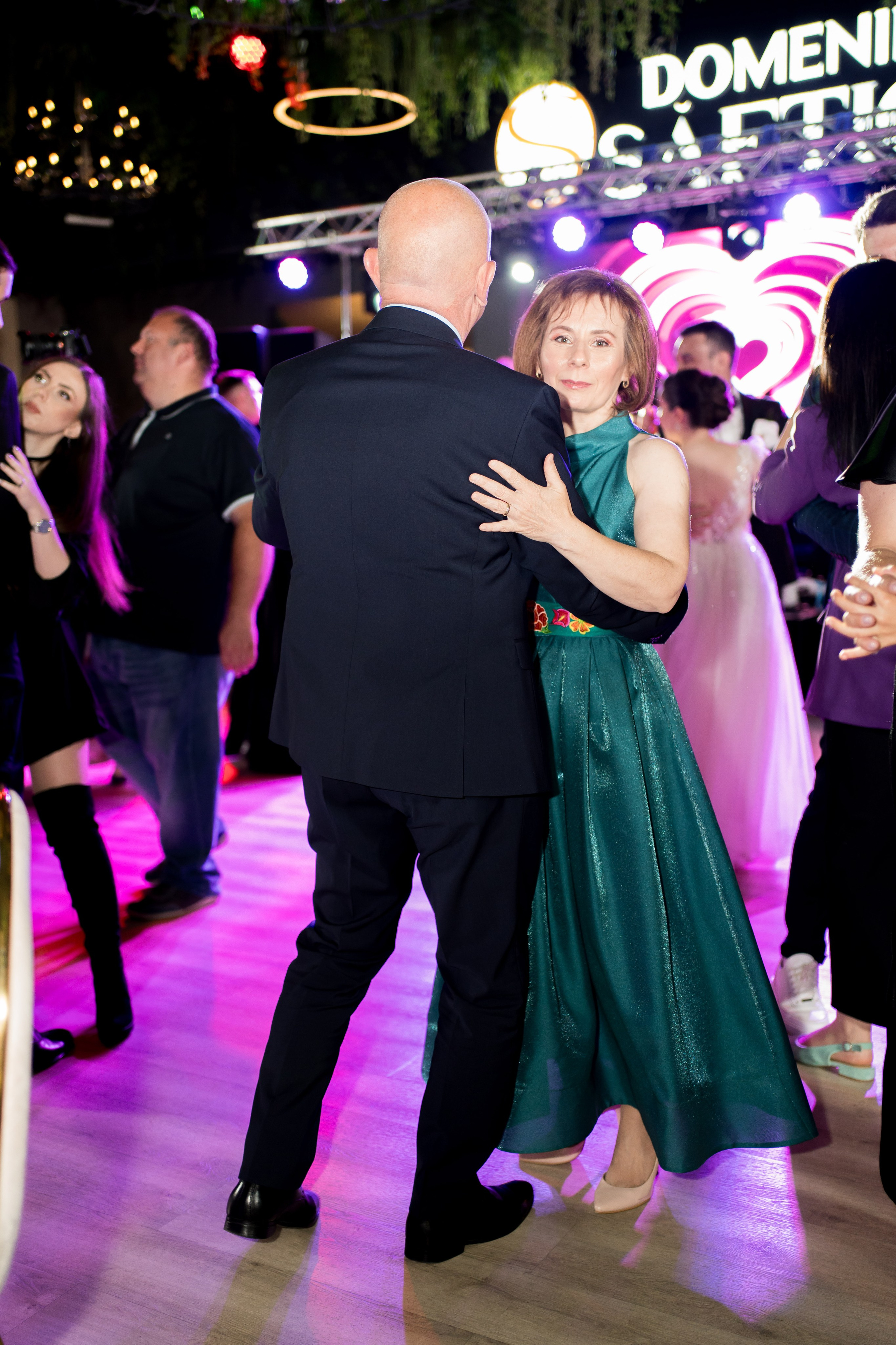 PARTY. Gabriel Florea — Fotograf nuntă București