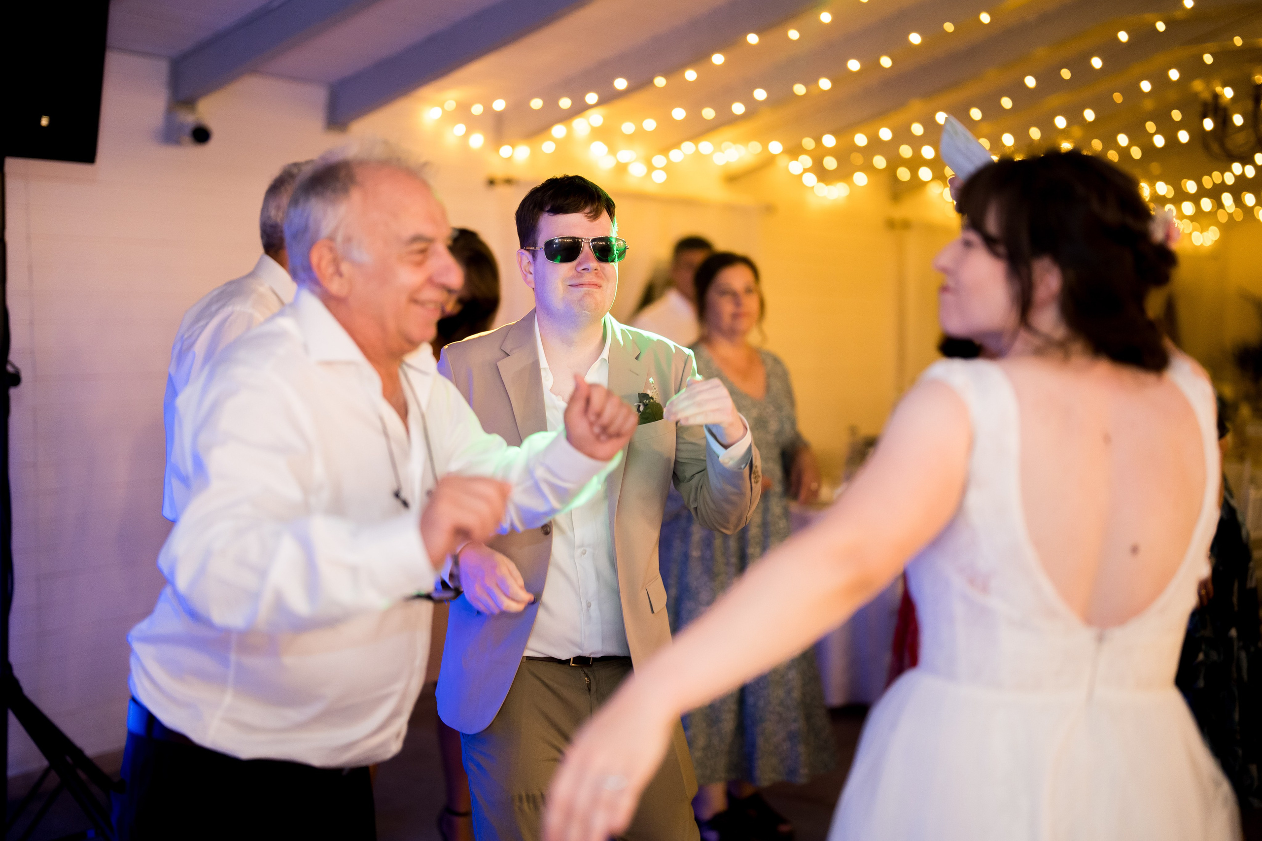 PARTY. Gabriel Florea — Fotograf nuntă București